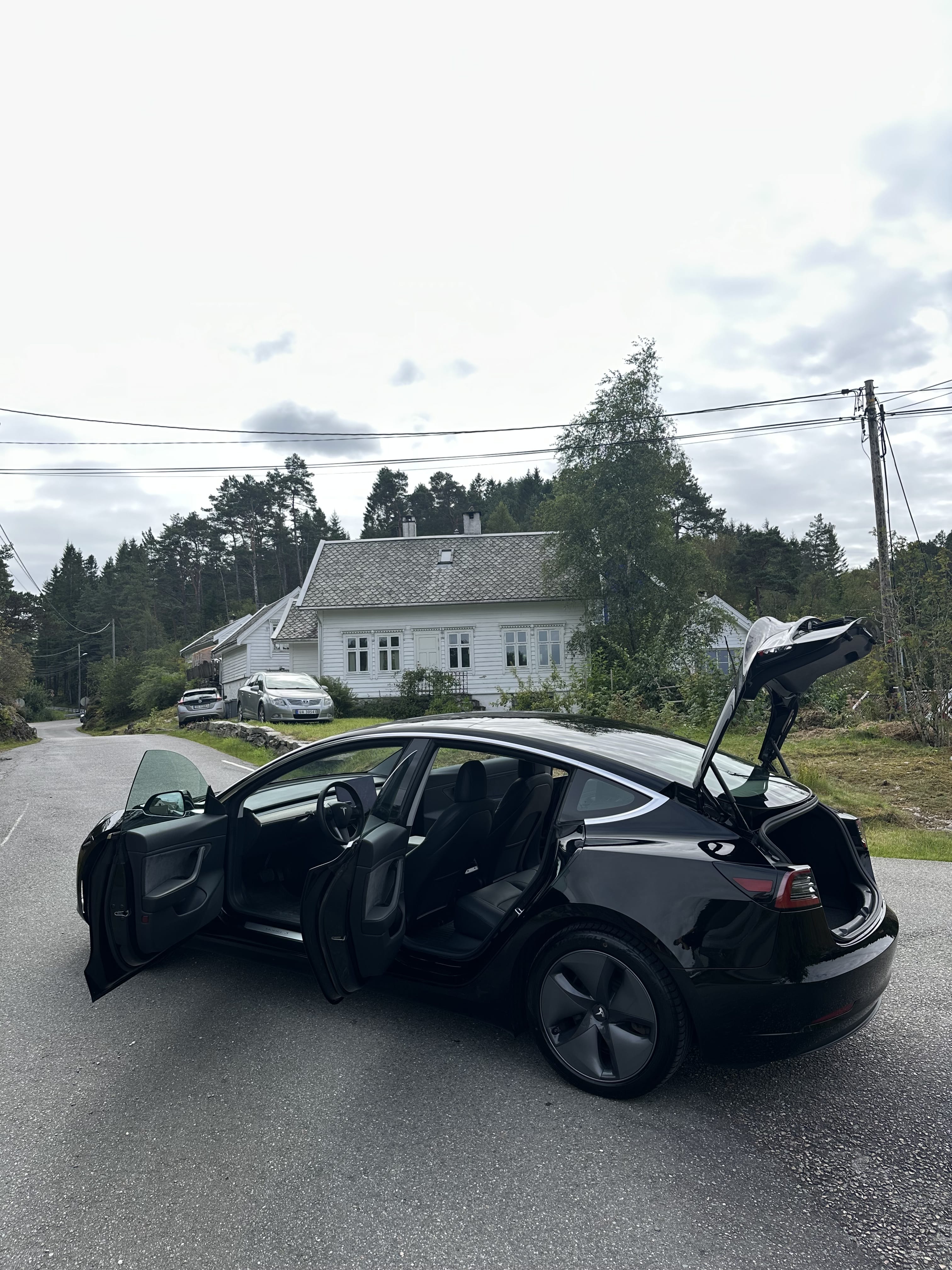 Tesla Model 3 Standard Range
