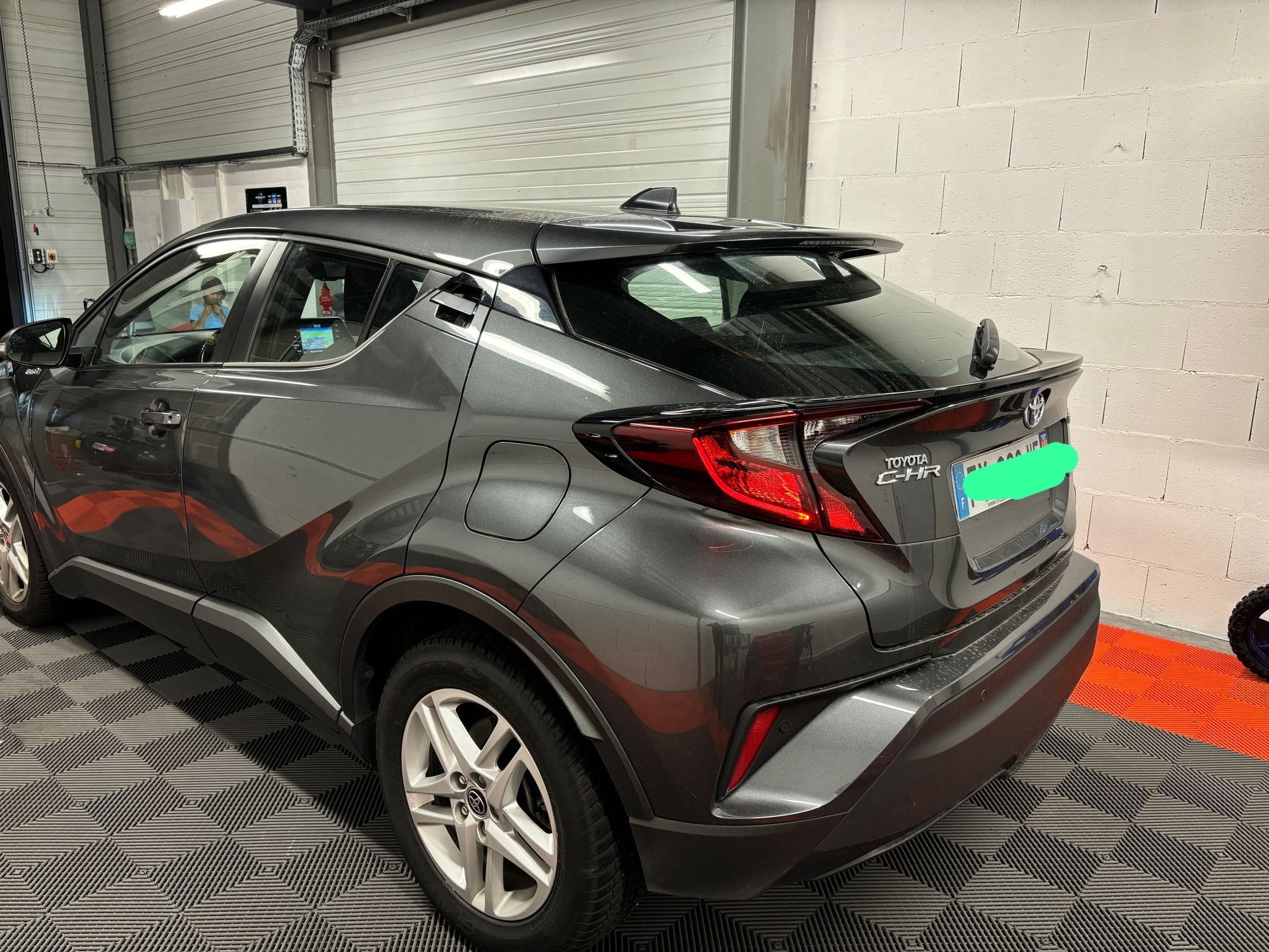 Toyota C-HR Hybrid avec Régulateur de vitesse
