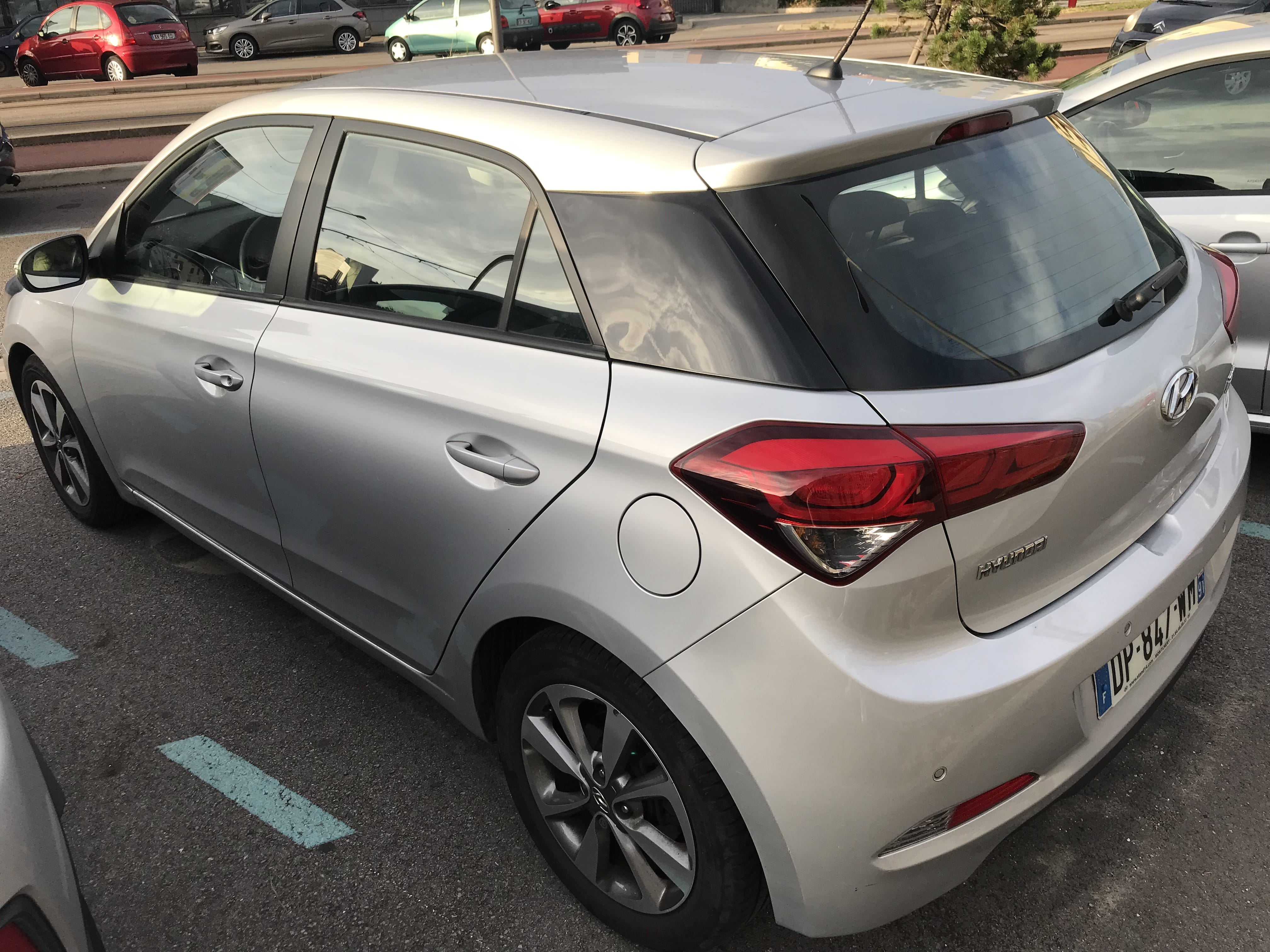 Hyundai i20 avec Climatisation