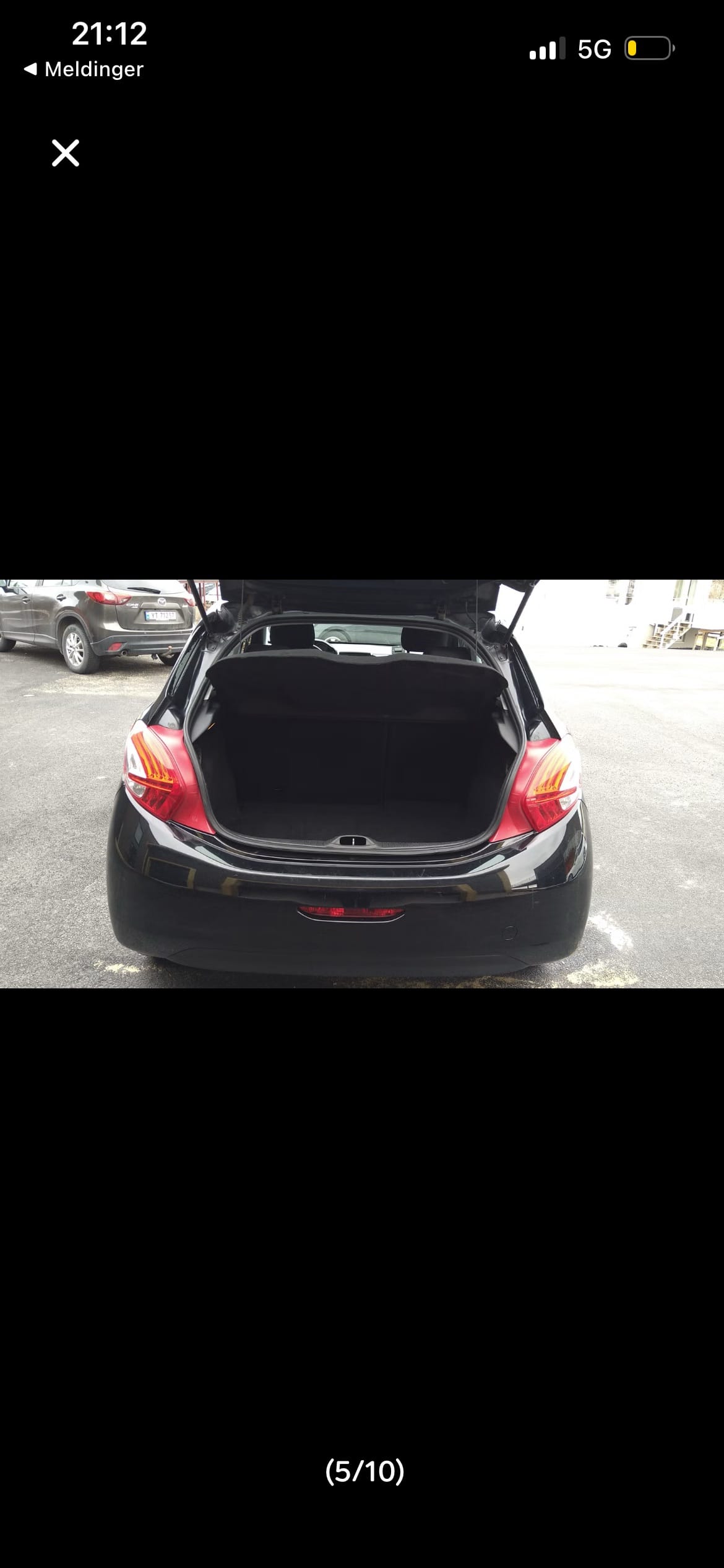 Peugeot 208 with Bluetooth audio