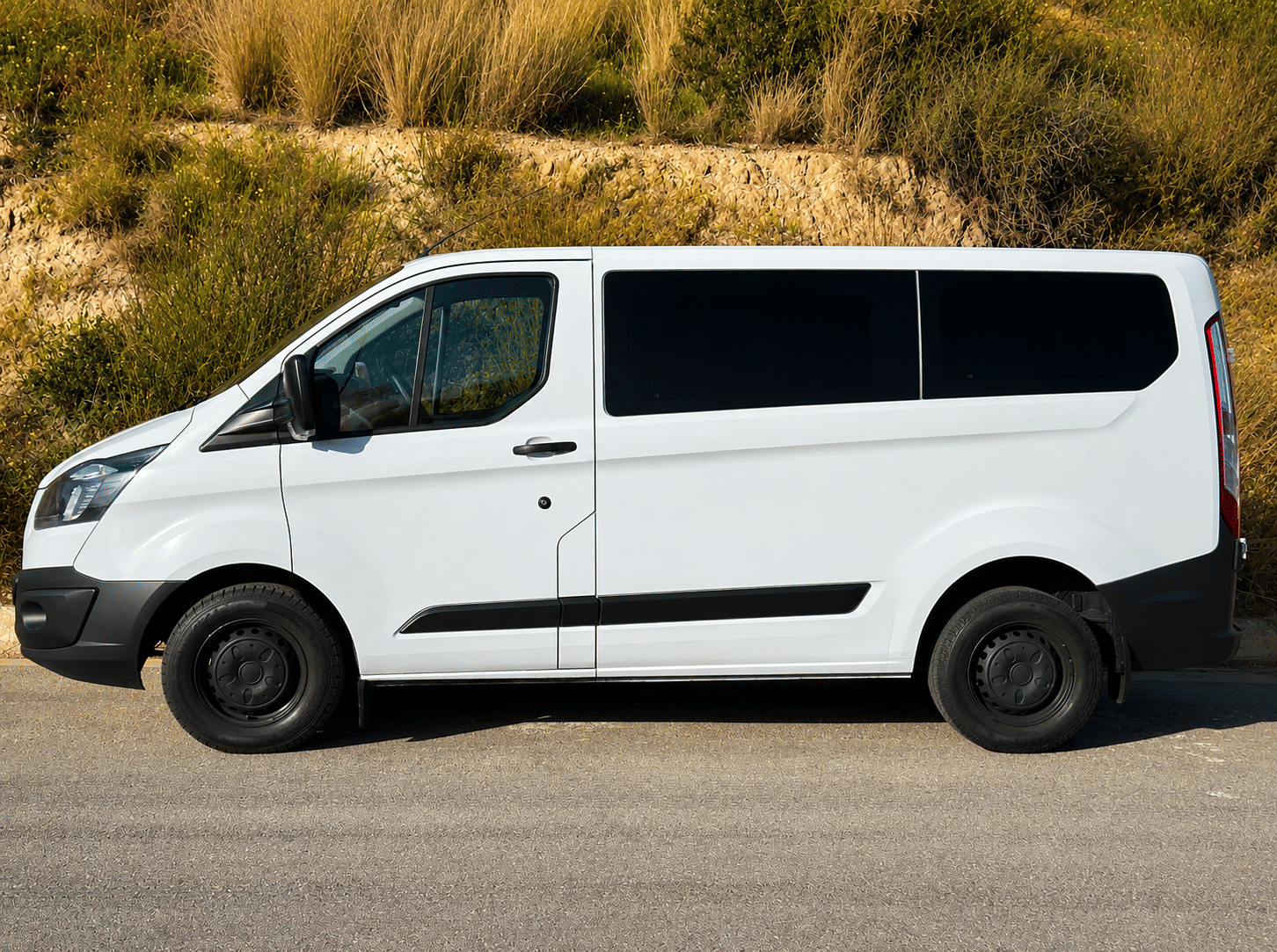 Ford Transit Custom Kombi JKH, 2018, Diesel, 9 Sitze und mehr