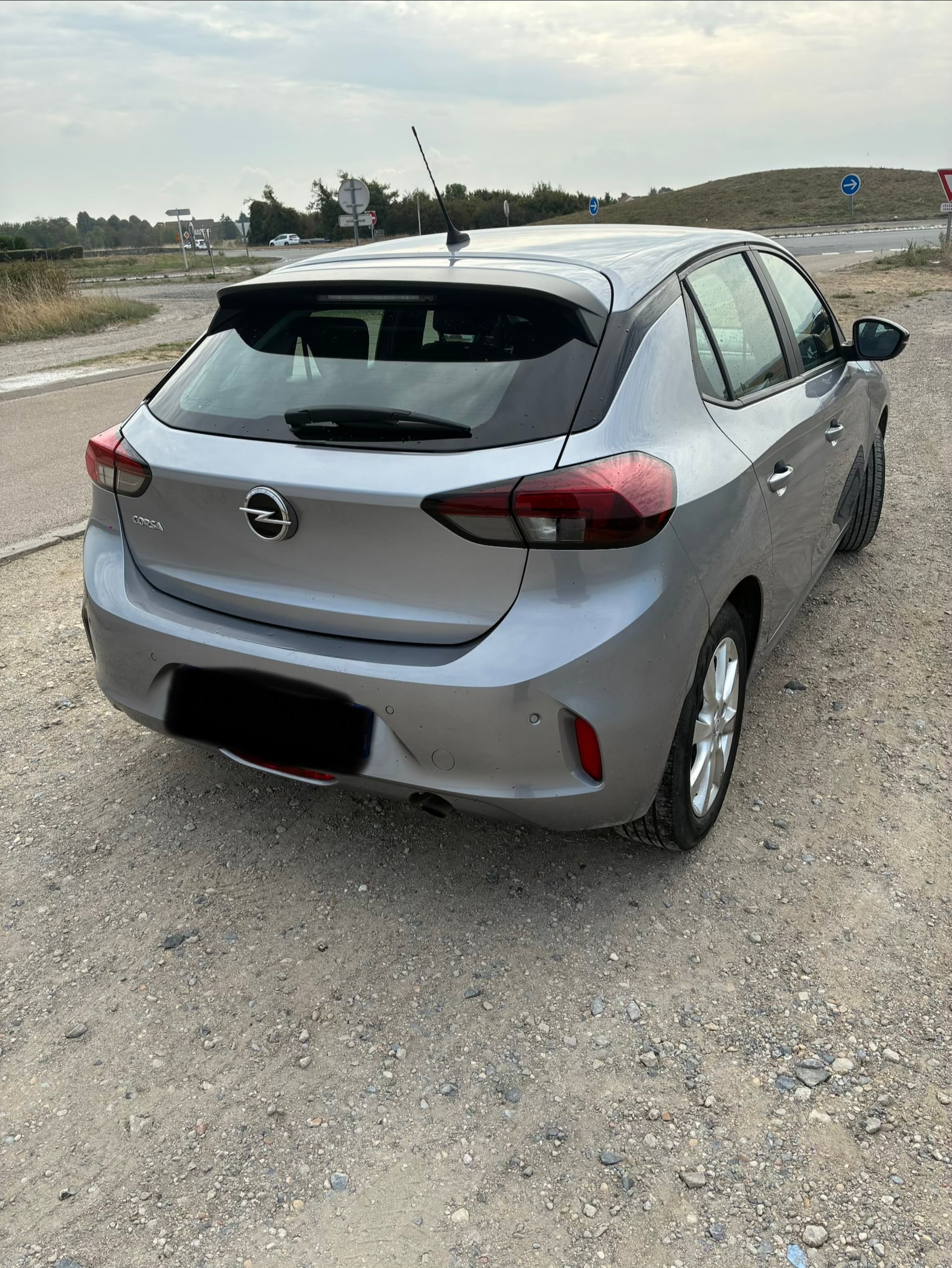 Opel Corsa avec GPS