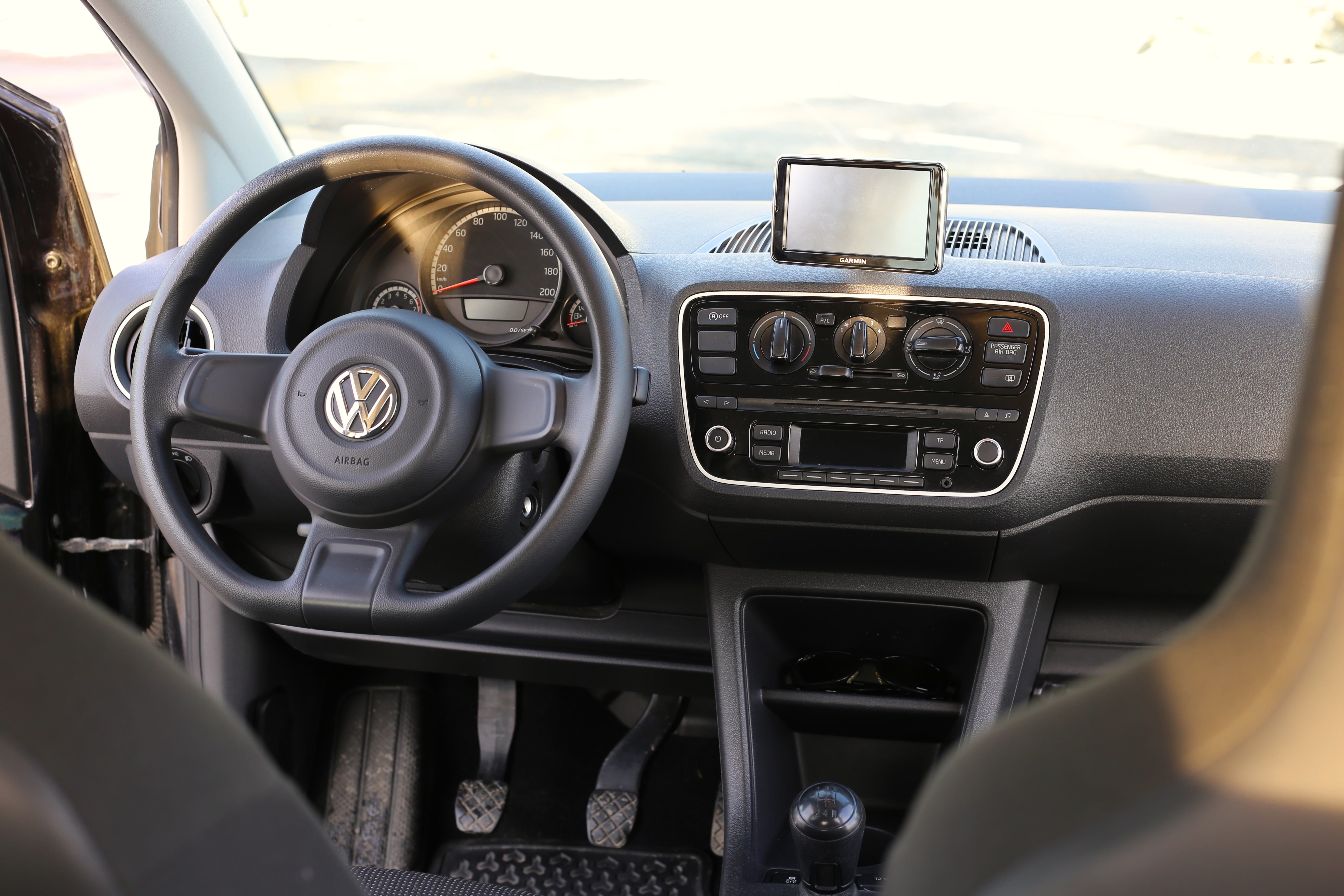 Volkswagen Up! med Bilradio