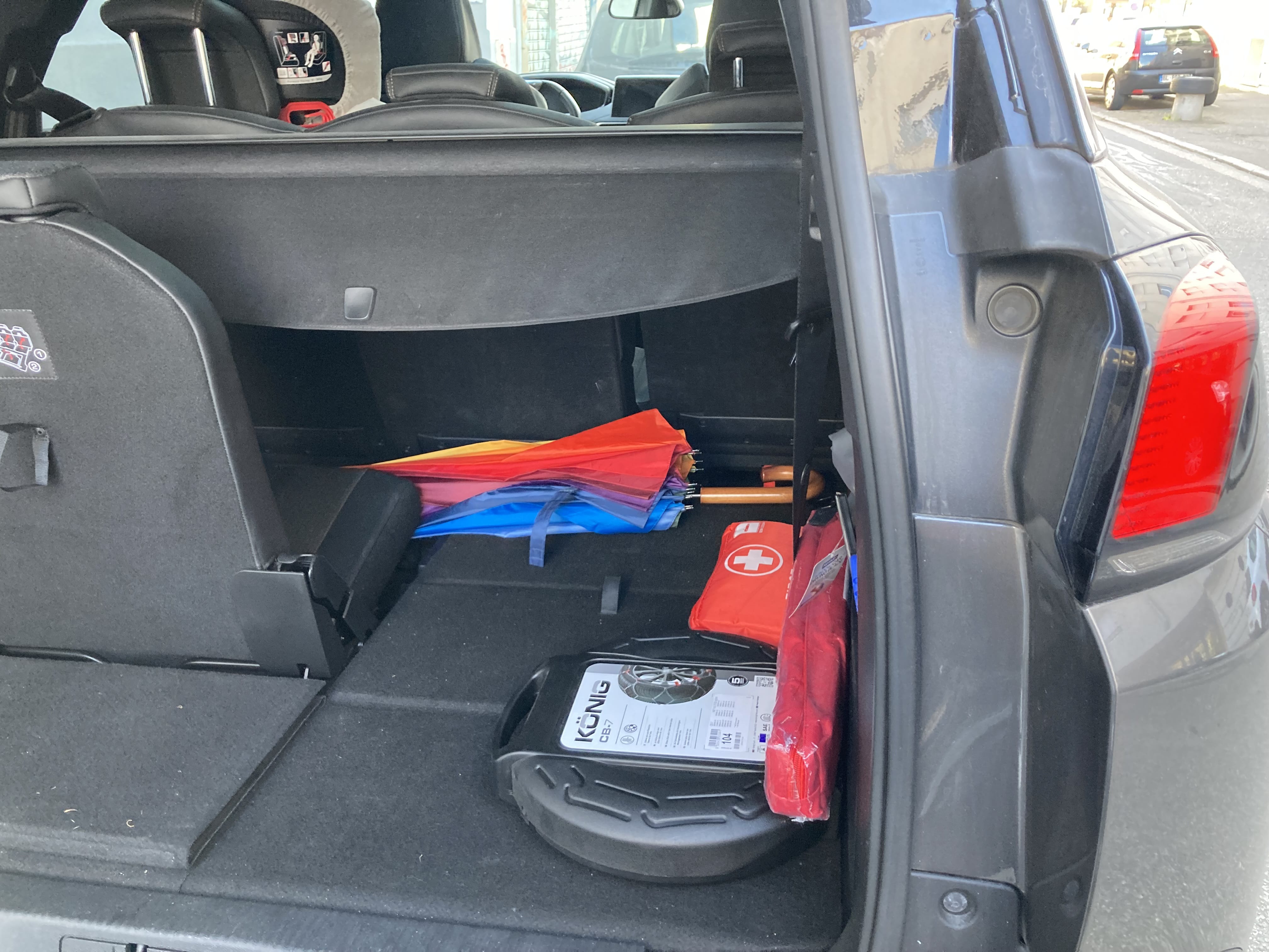 Peugeot 5008 7 places avec Siège bébé