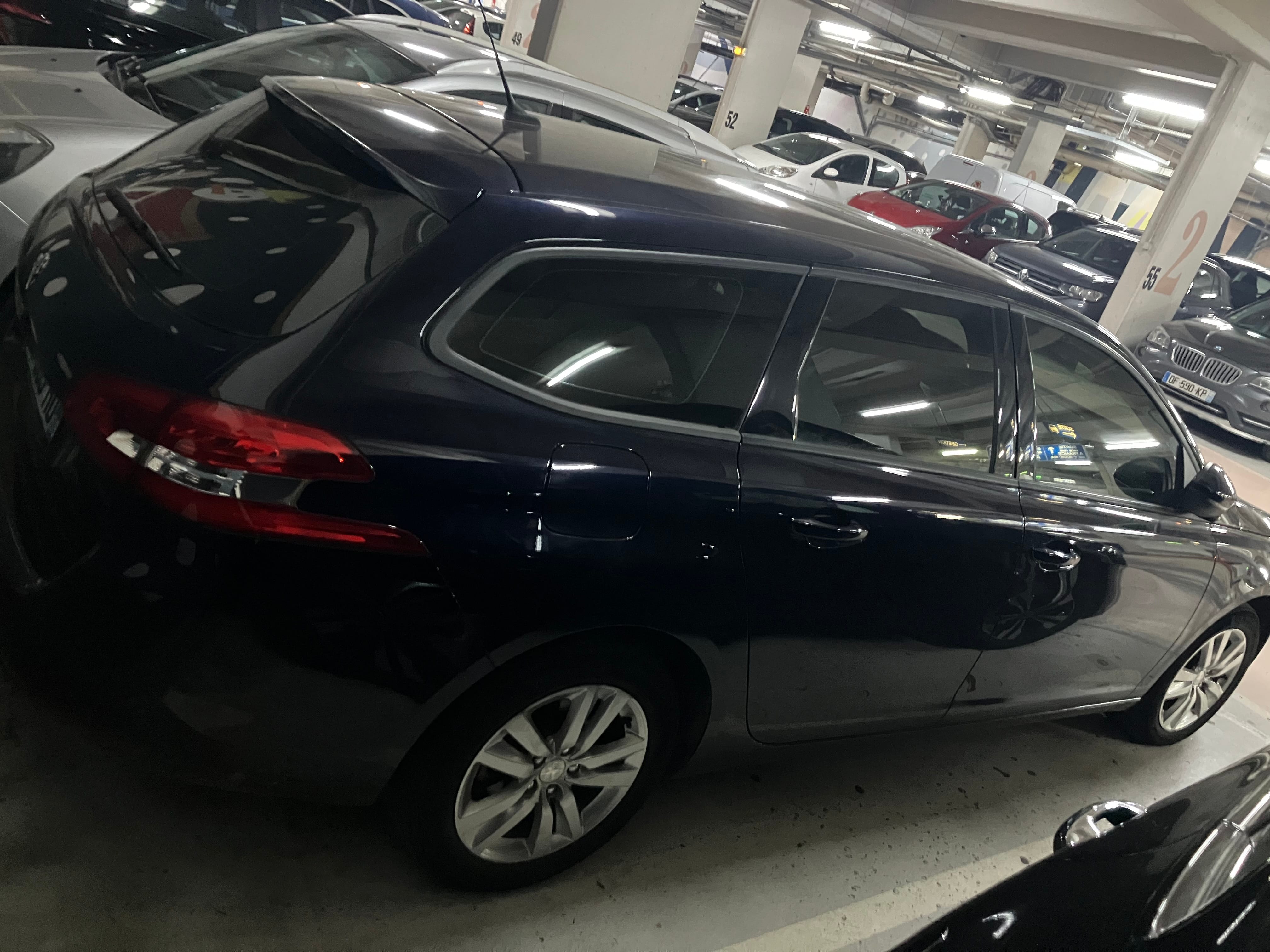 Peugeot 308 SW avec GPS