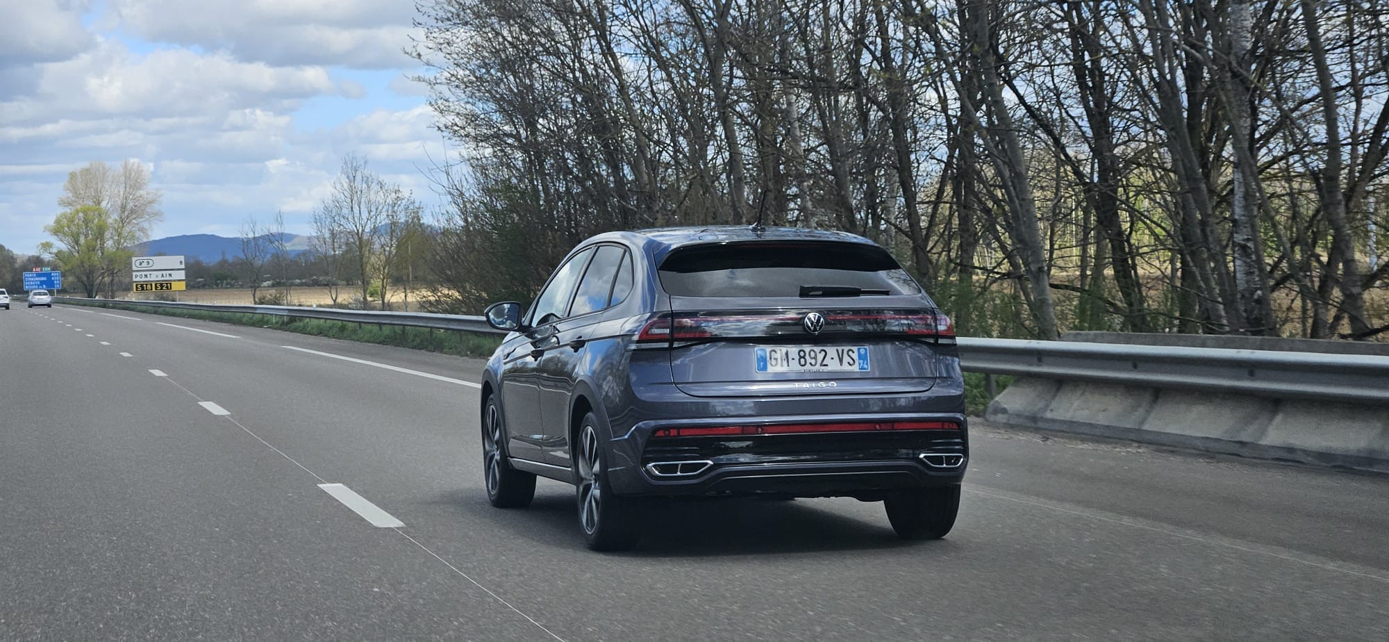 Volkswagen Taigo, 2023, Essence 98, automatique