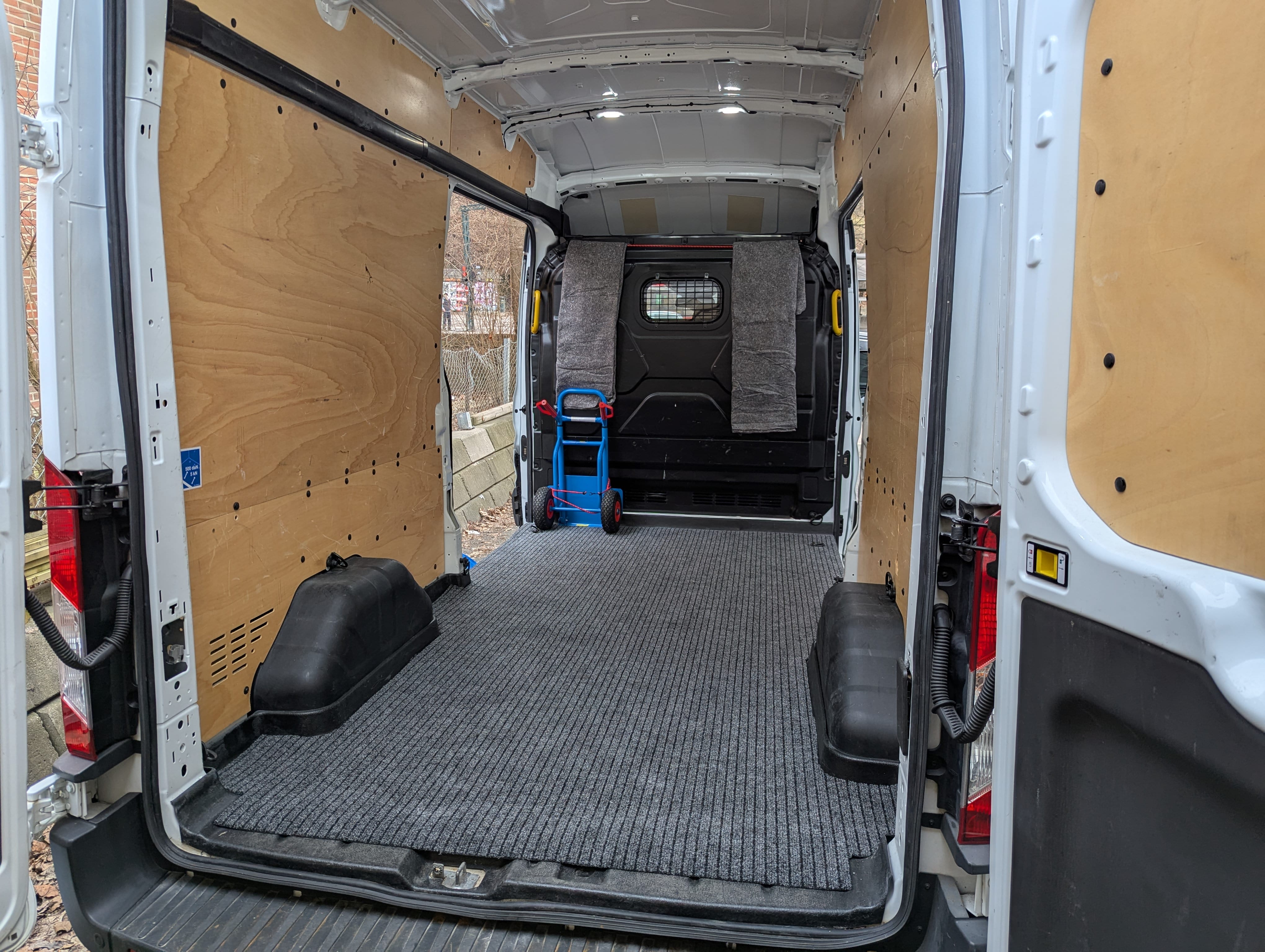 Ford Transit 350 med GPS