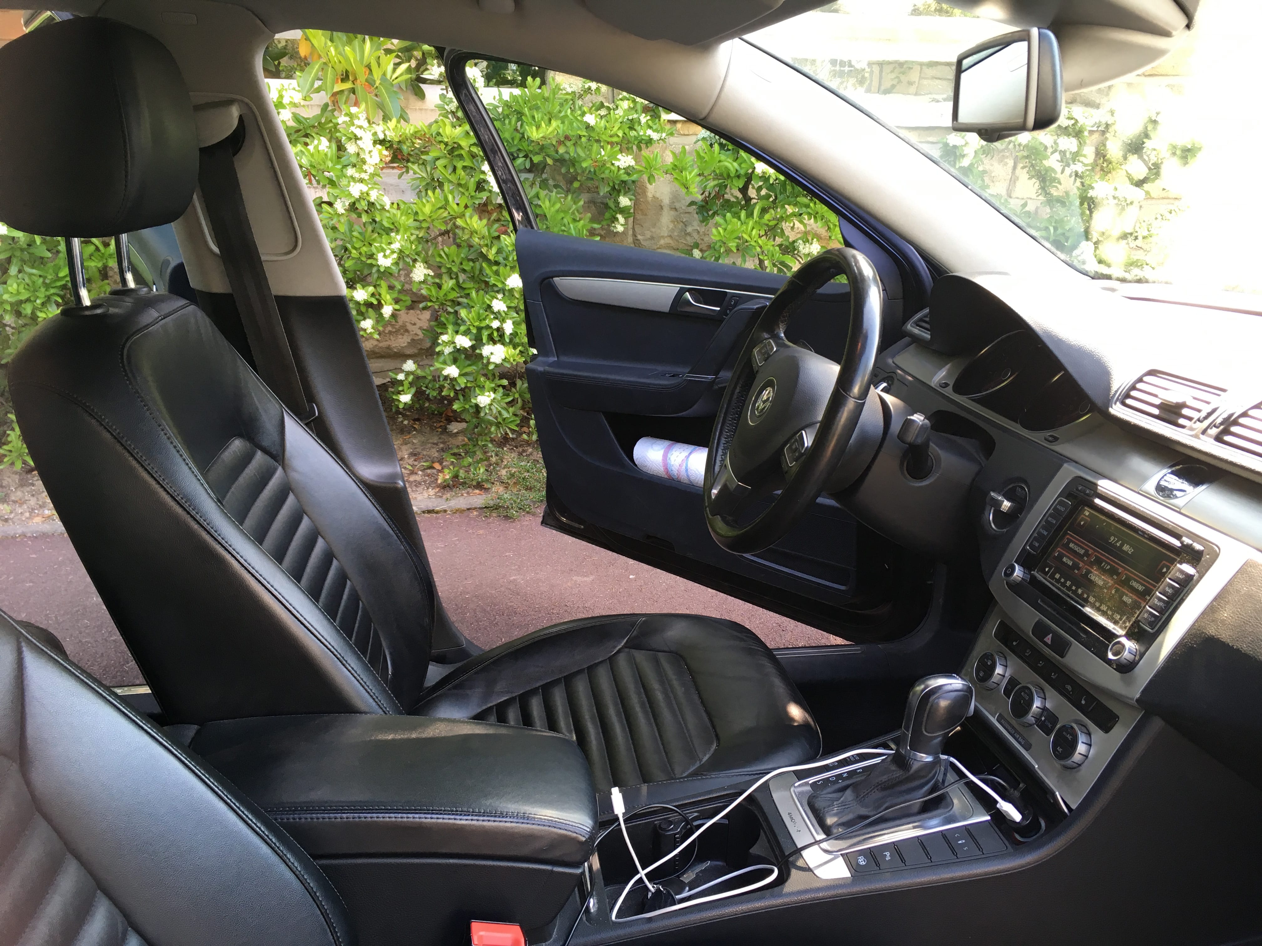 Volkswagen Passat SW FSI 3.6 essence avec GPS