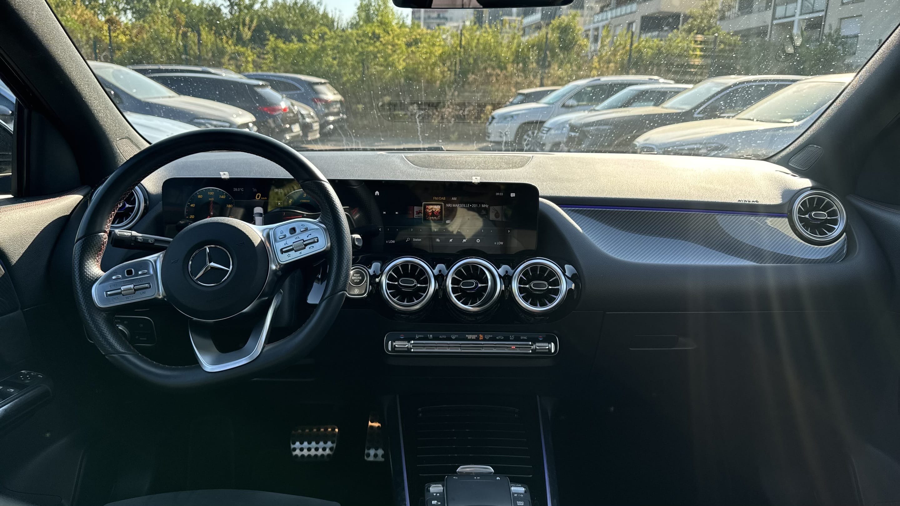 Mercedes-Benz Classe GLA with Cruise control
