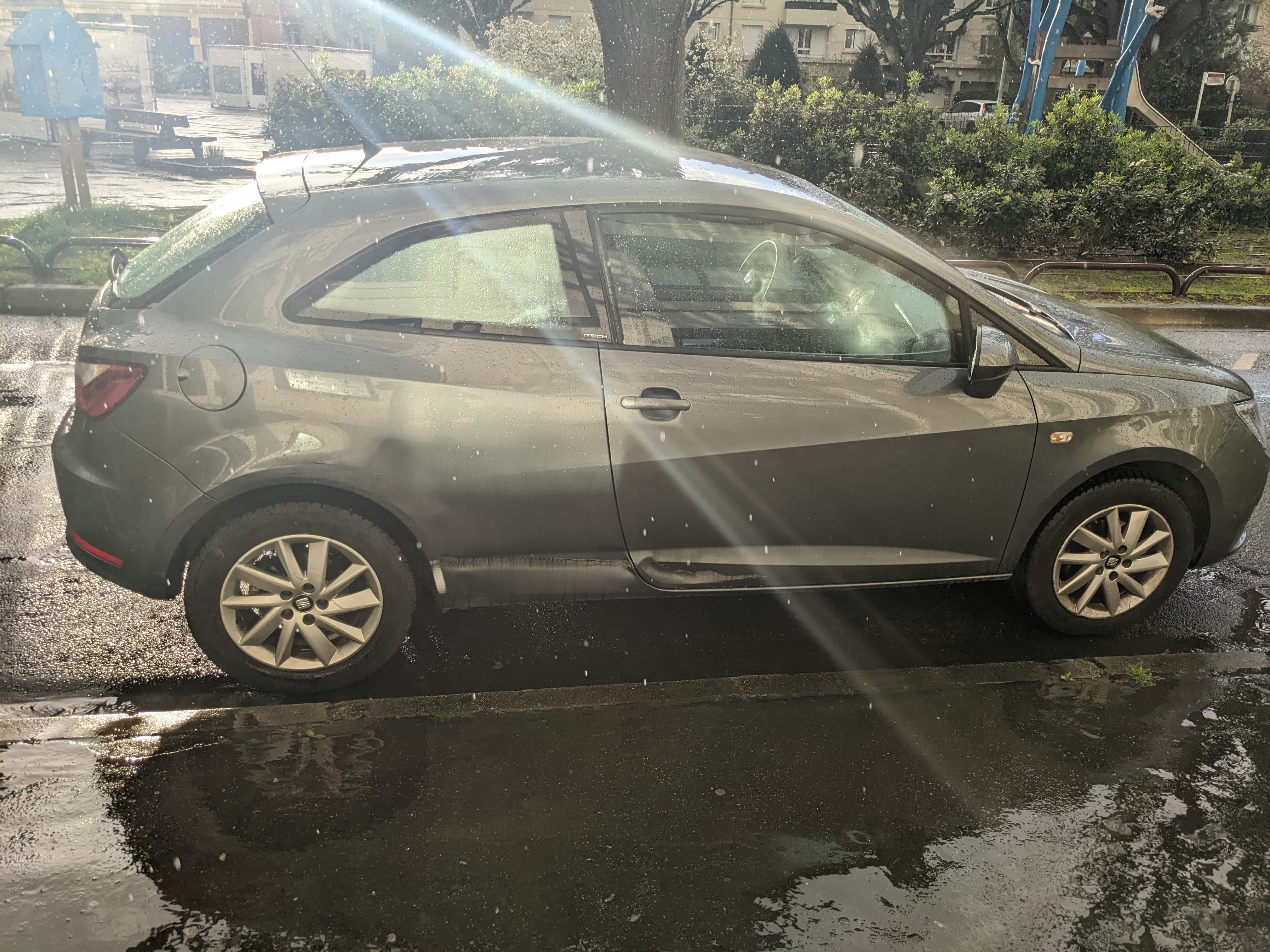 Seat Ibiza avec Climatisation