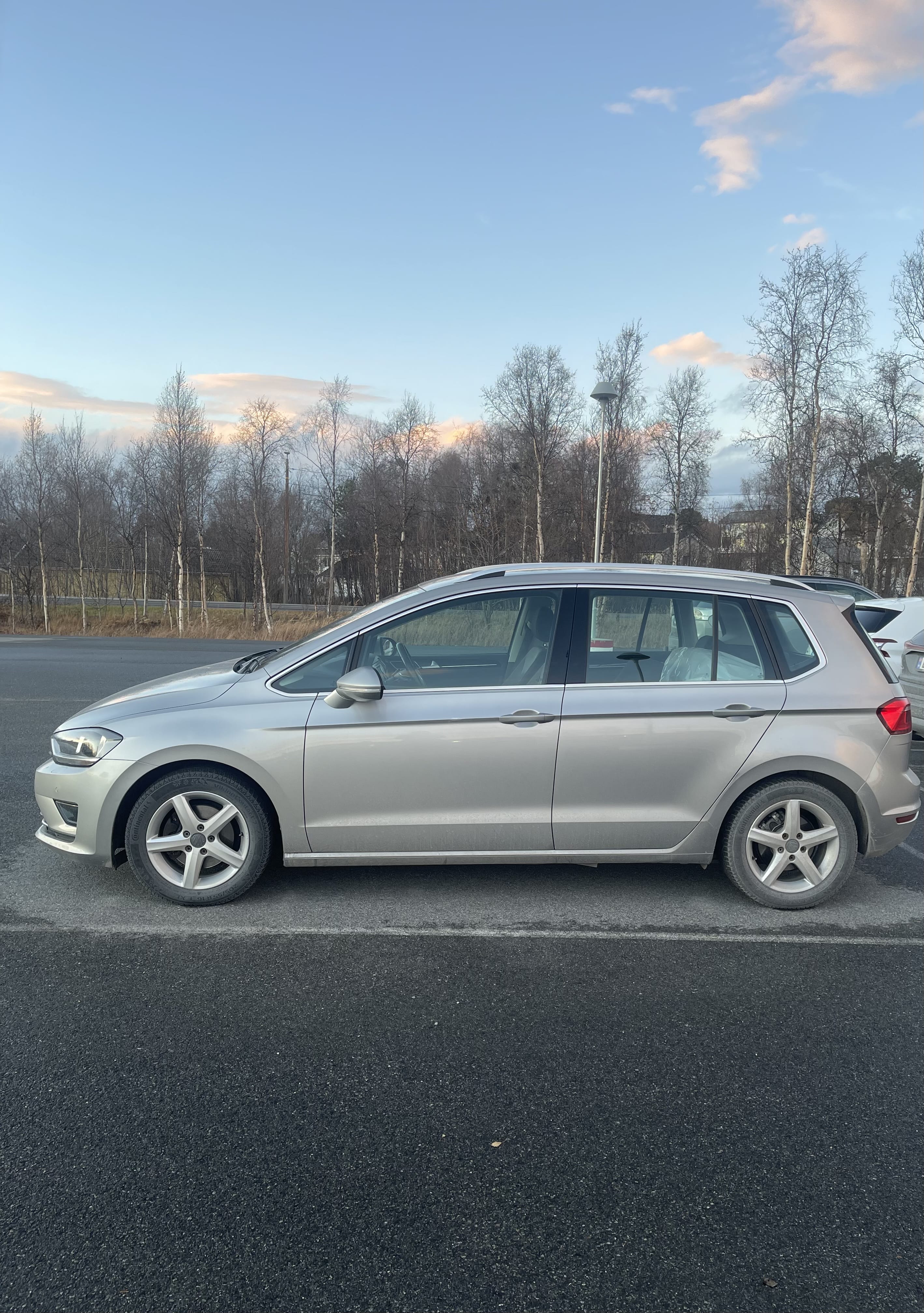 Volkswagen Golf Sportsvan med Bluetooth audio