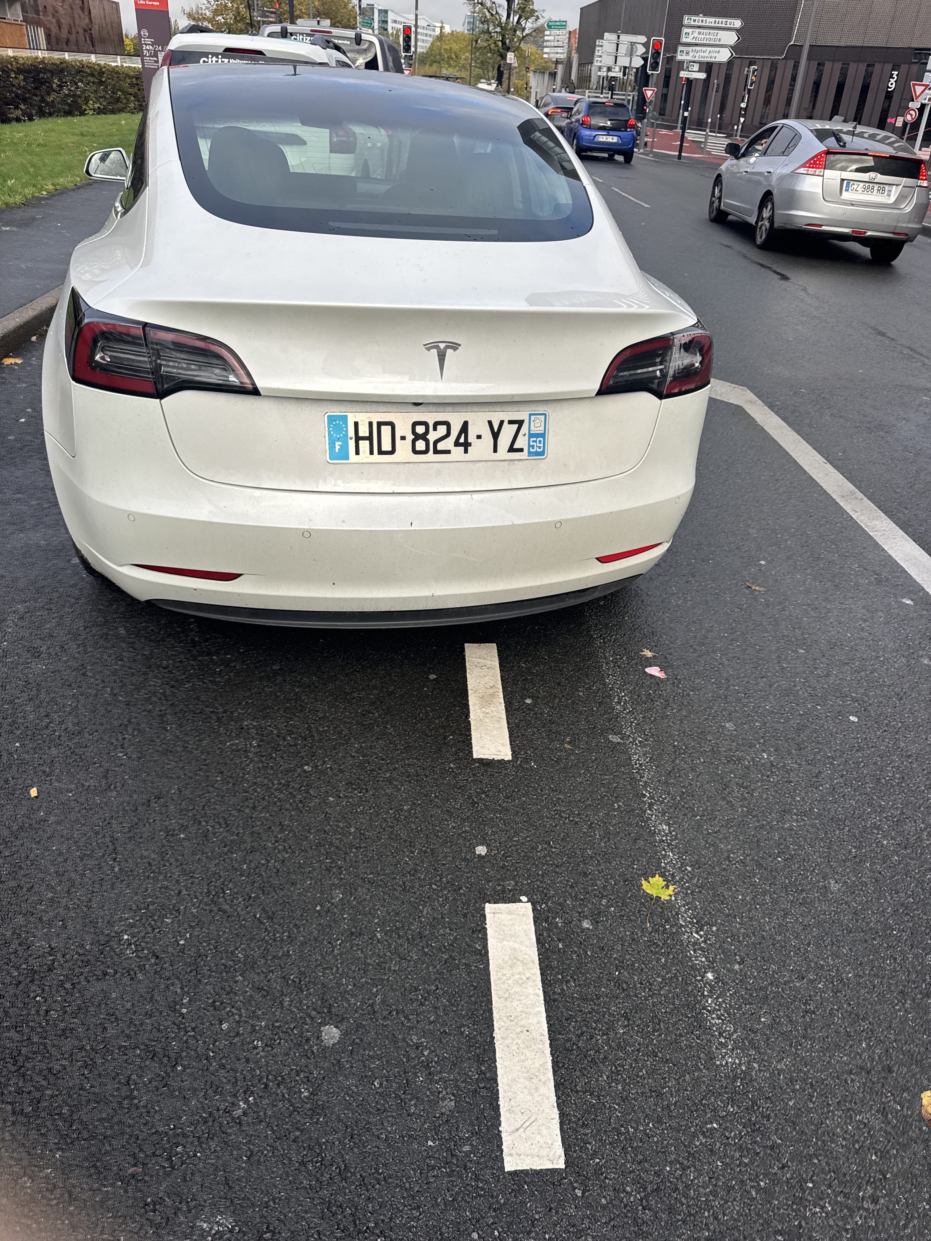 Tesla Model 3 avec Audio Bluetooth
