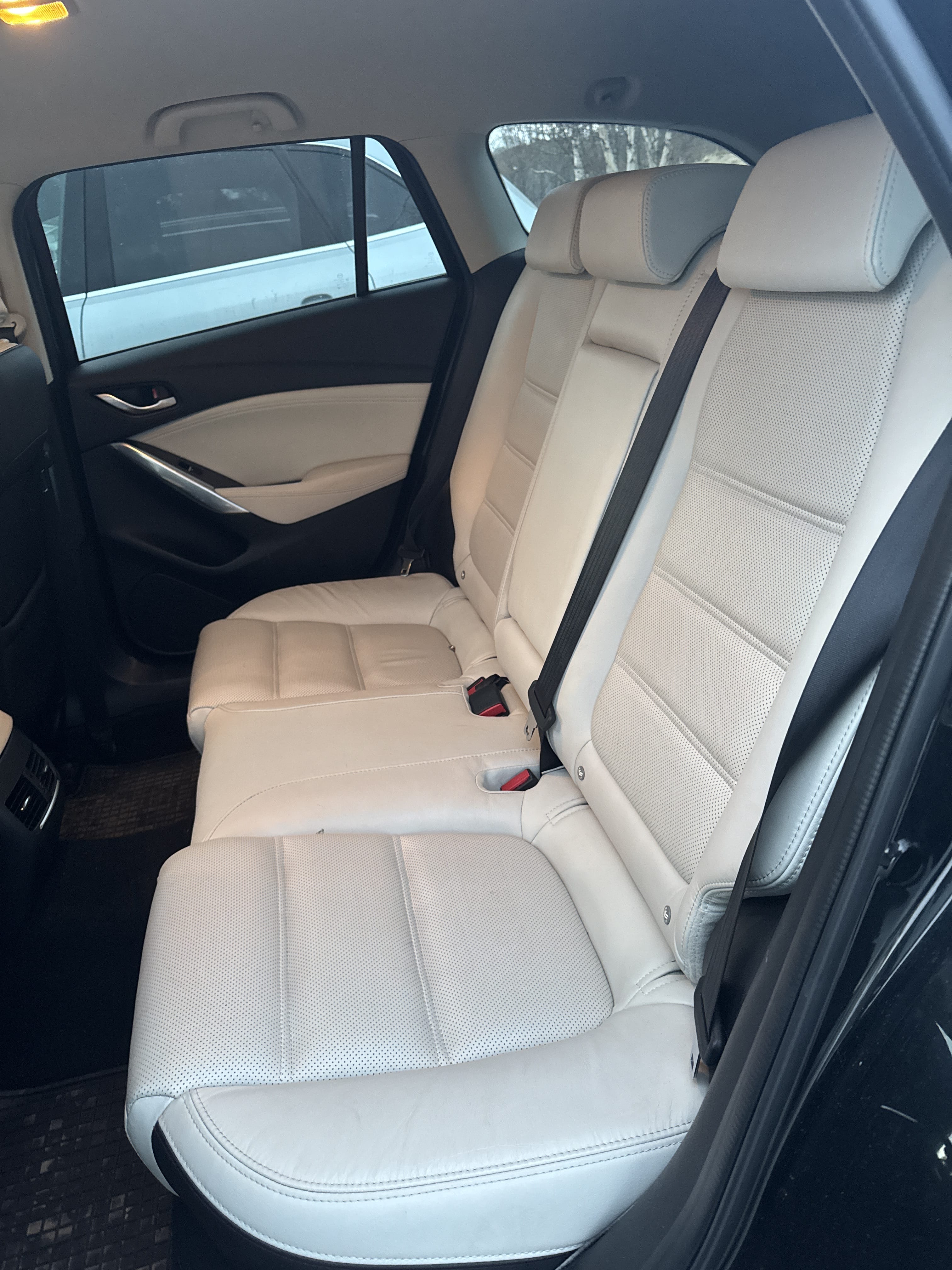 Mazda 6 2,2l D Optimum 4x4 automatic med Bluetooth audio