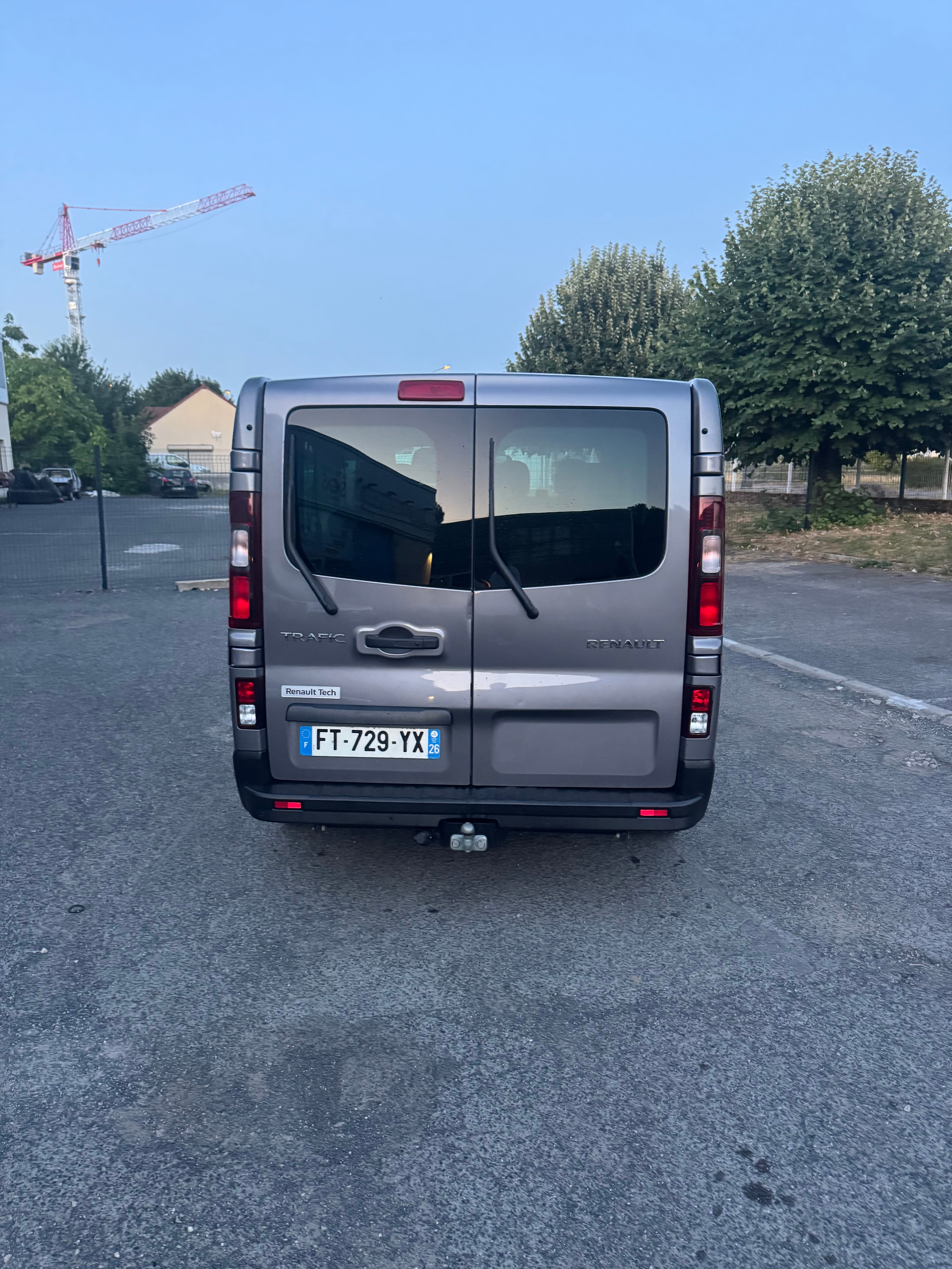 Renault Trafic avec Accessible fauteuil roulant