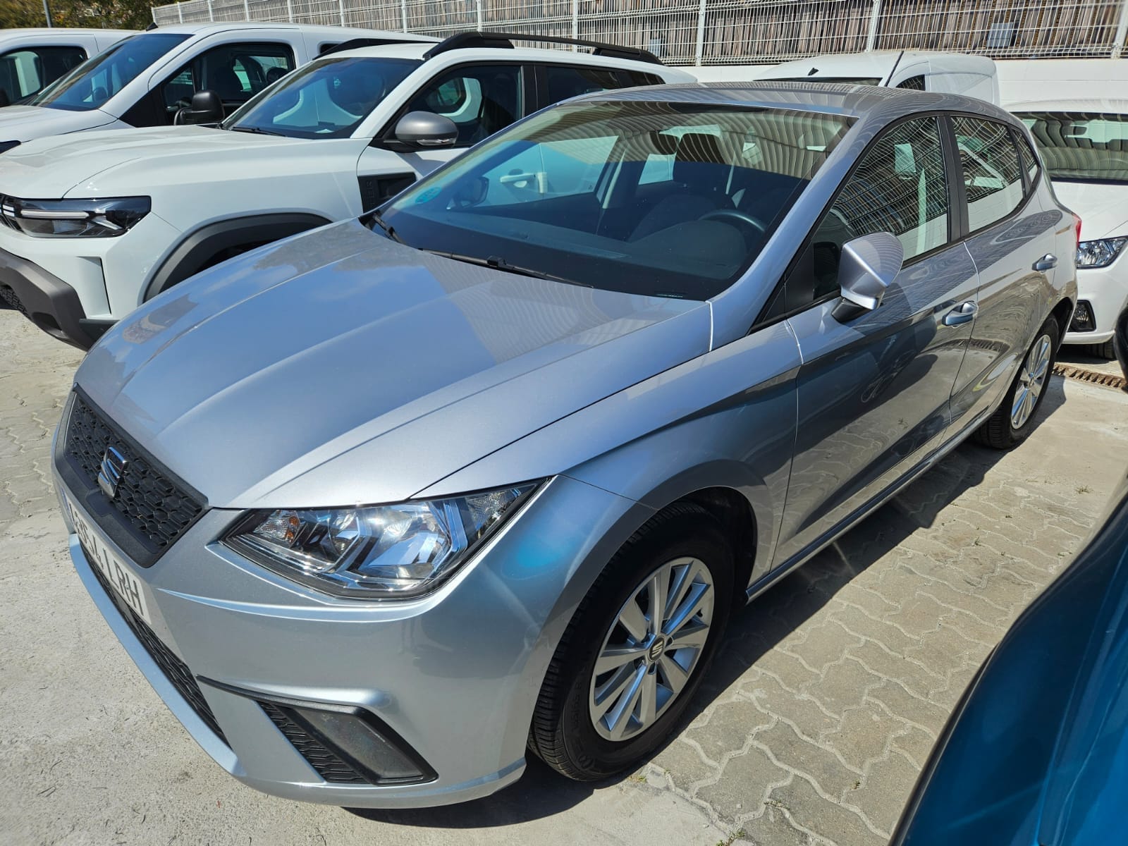 Seat Ibiza 1.0 TSI con GPS