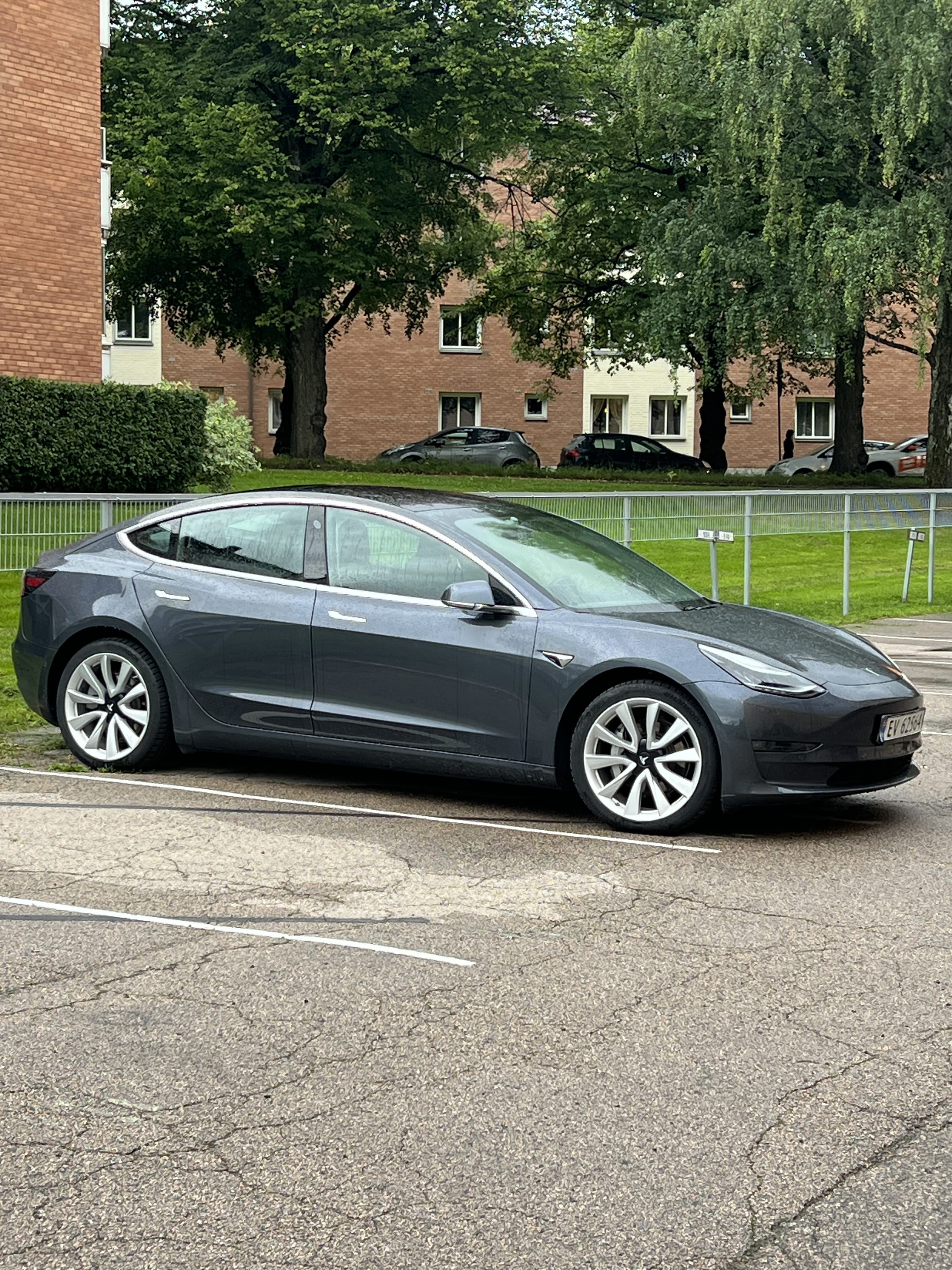 Tesla Model 3, 2019, Elektrisk, automatisk