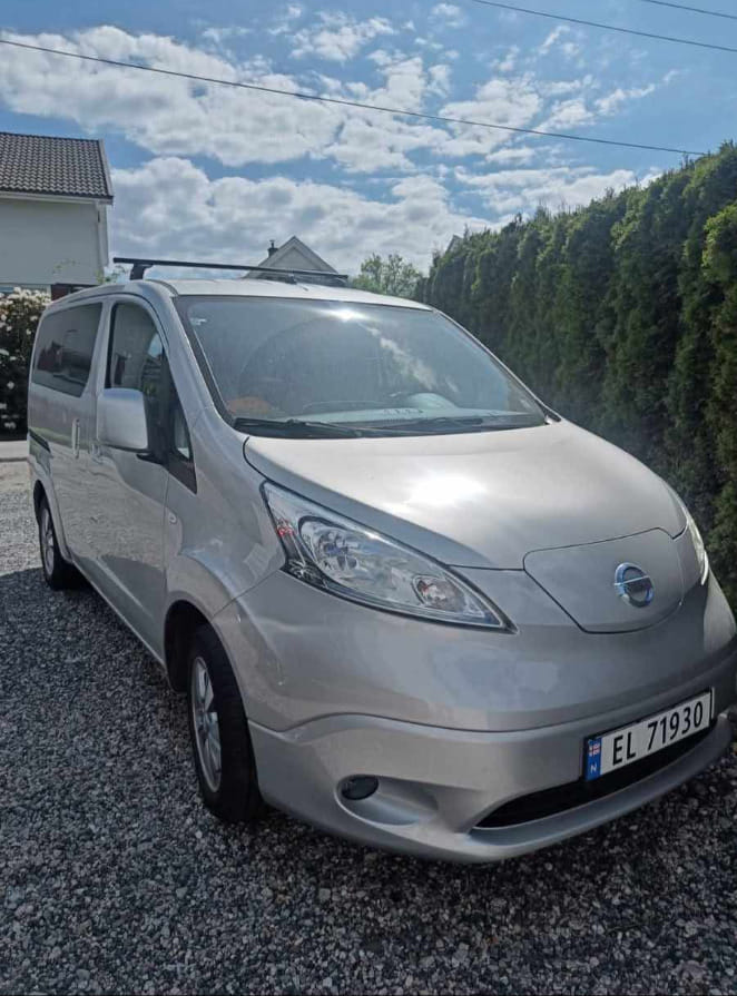 Nissan NV, 2015, Electric, automatic