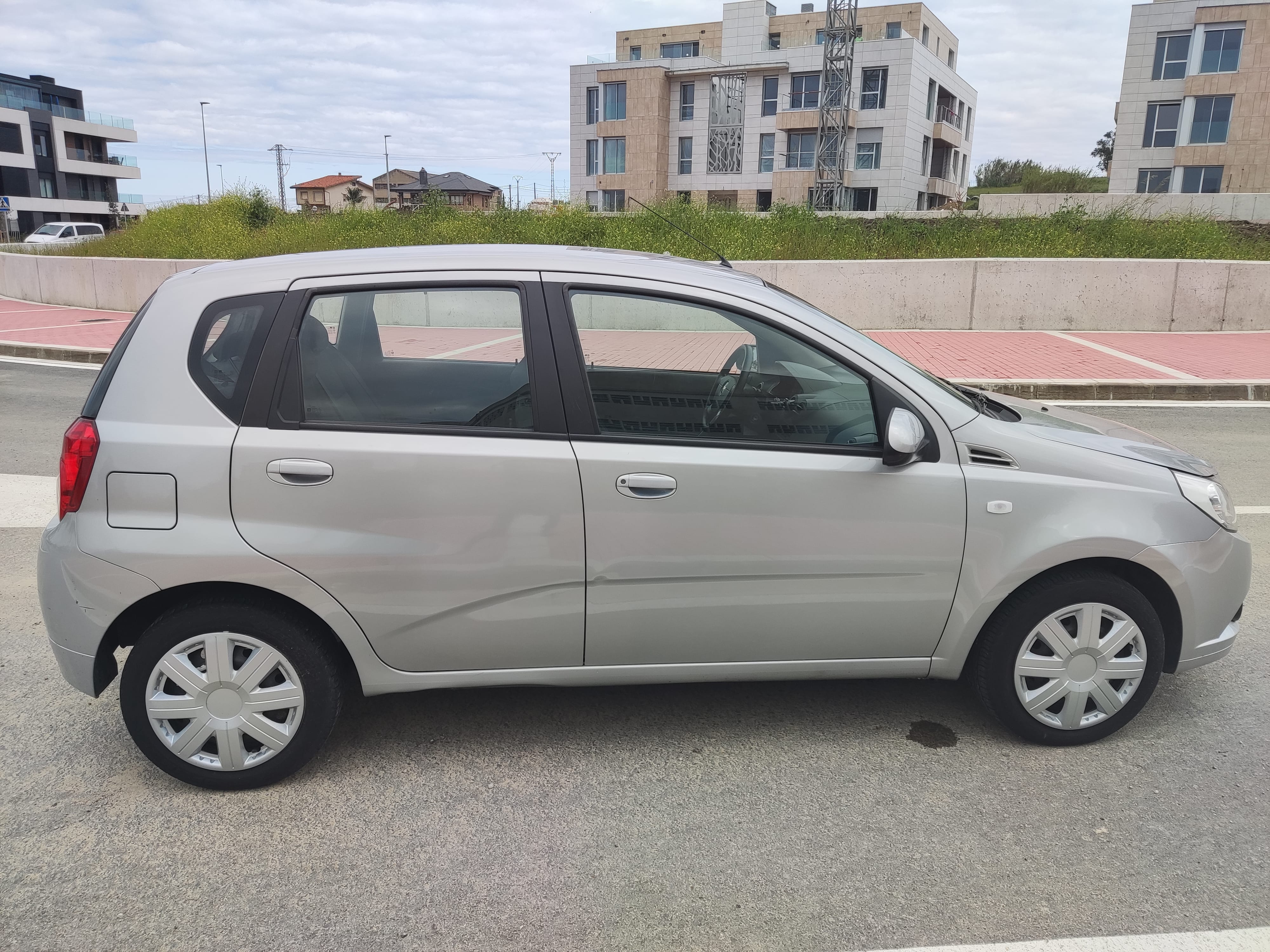 Chevrolet Aveo con Aire acondicionado