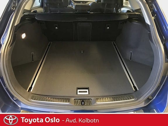 Toyota Avensis 1.8 automat med GPS