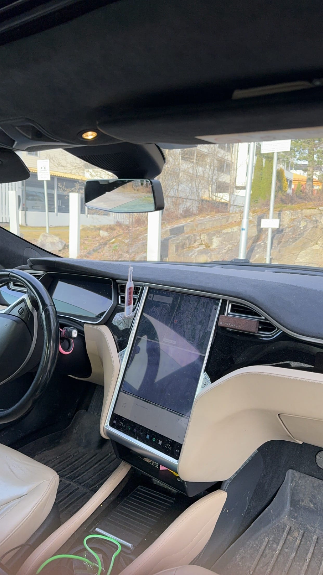 Tesla Model S med Vinterdekk