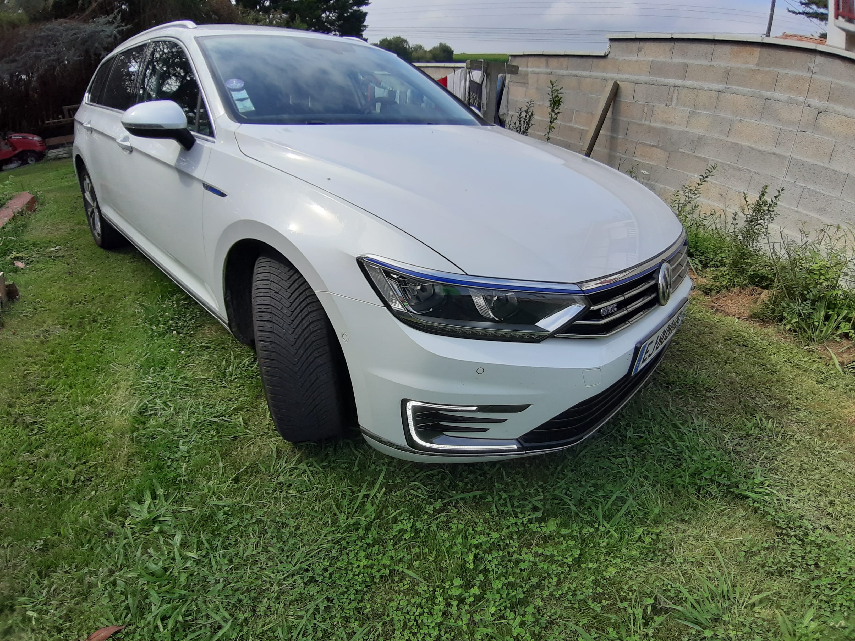 Volkswagen Passat SW GTE Hybride avec Climatisation