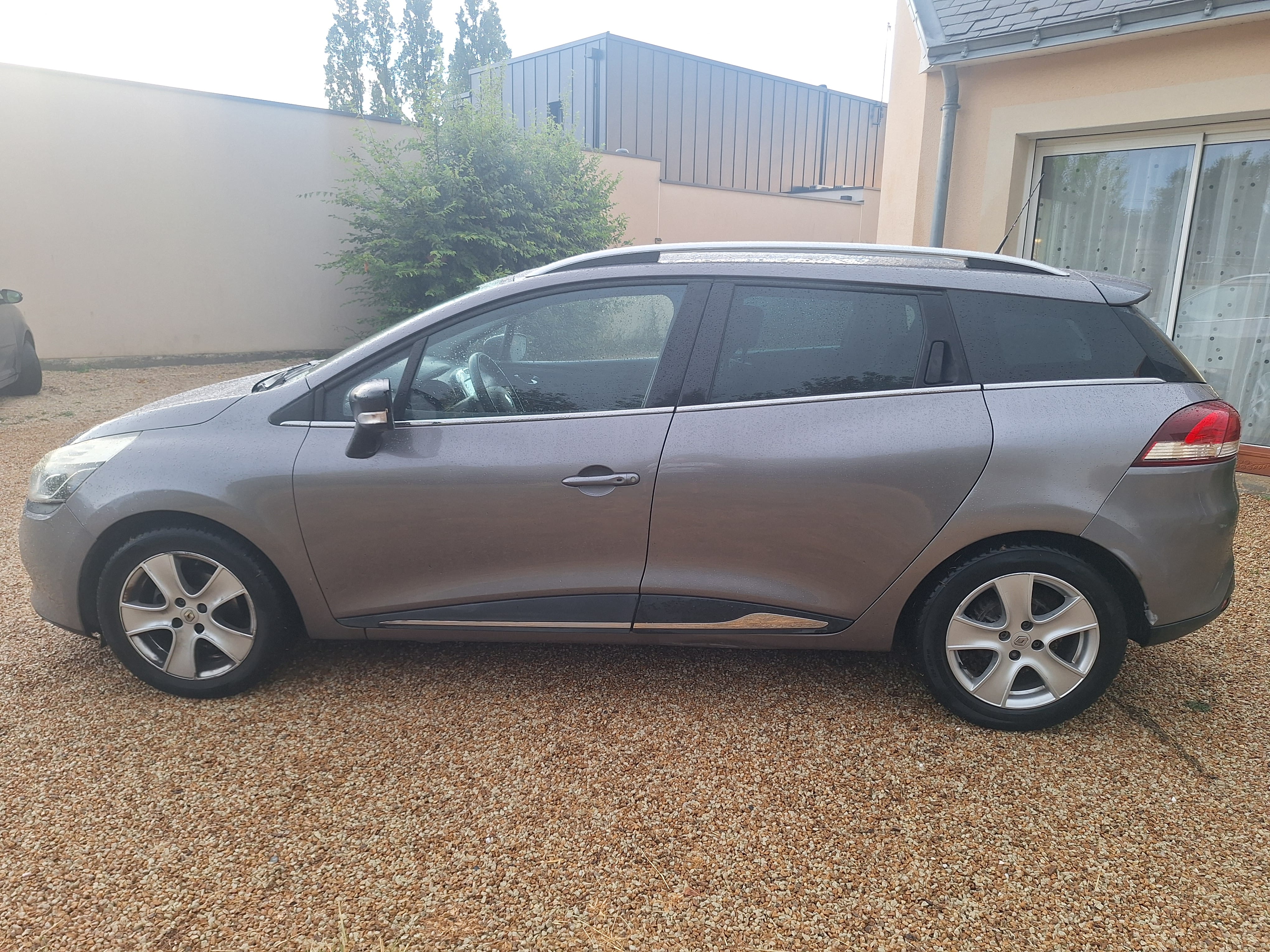Renault Clio Estate Turbo 90Cv avec Climatisation