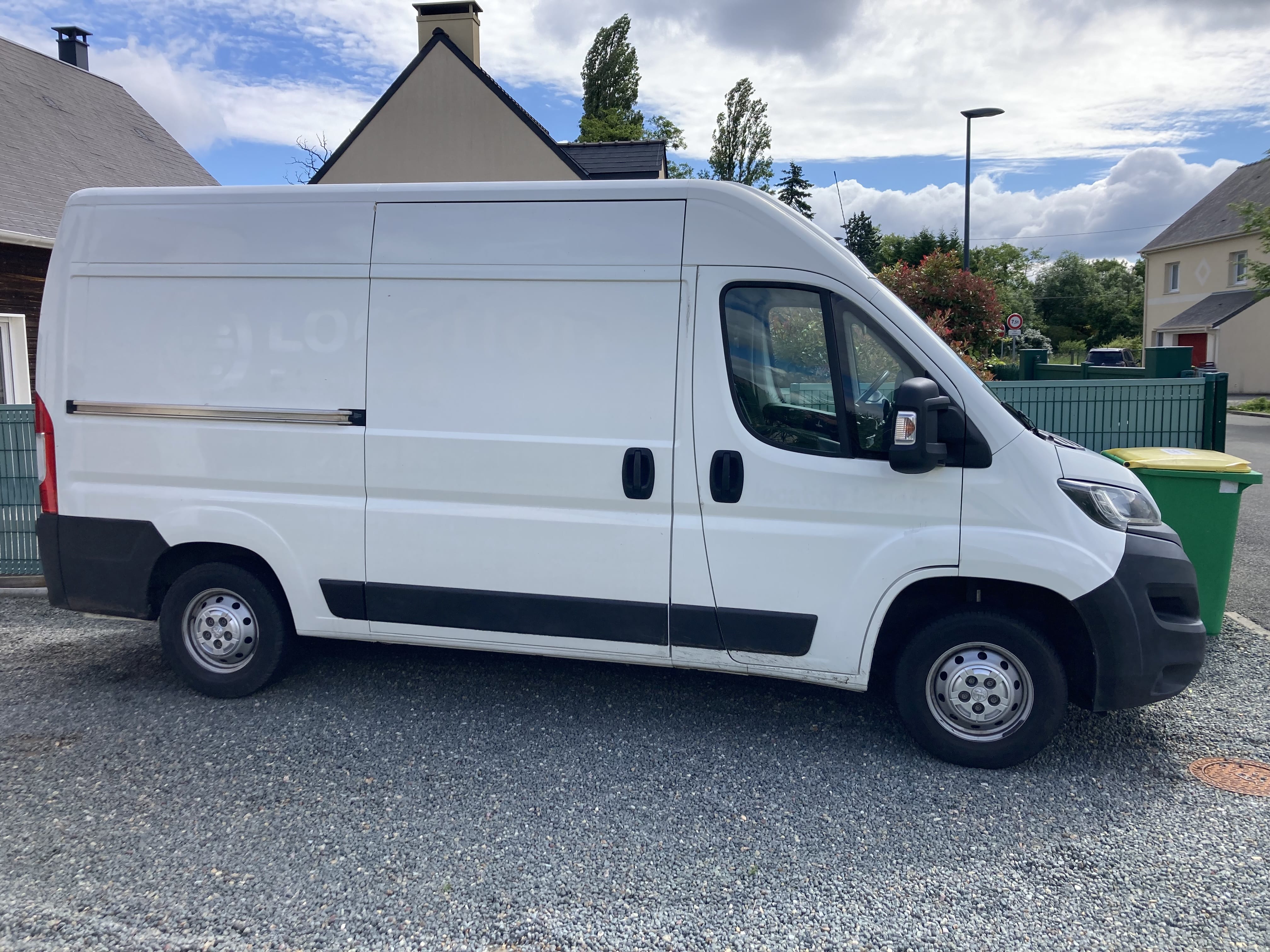 Peugeot Boxer L2H2 2.3 BlueHDI avec Climatisation