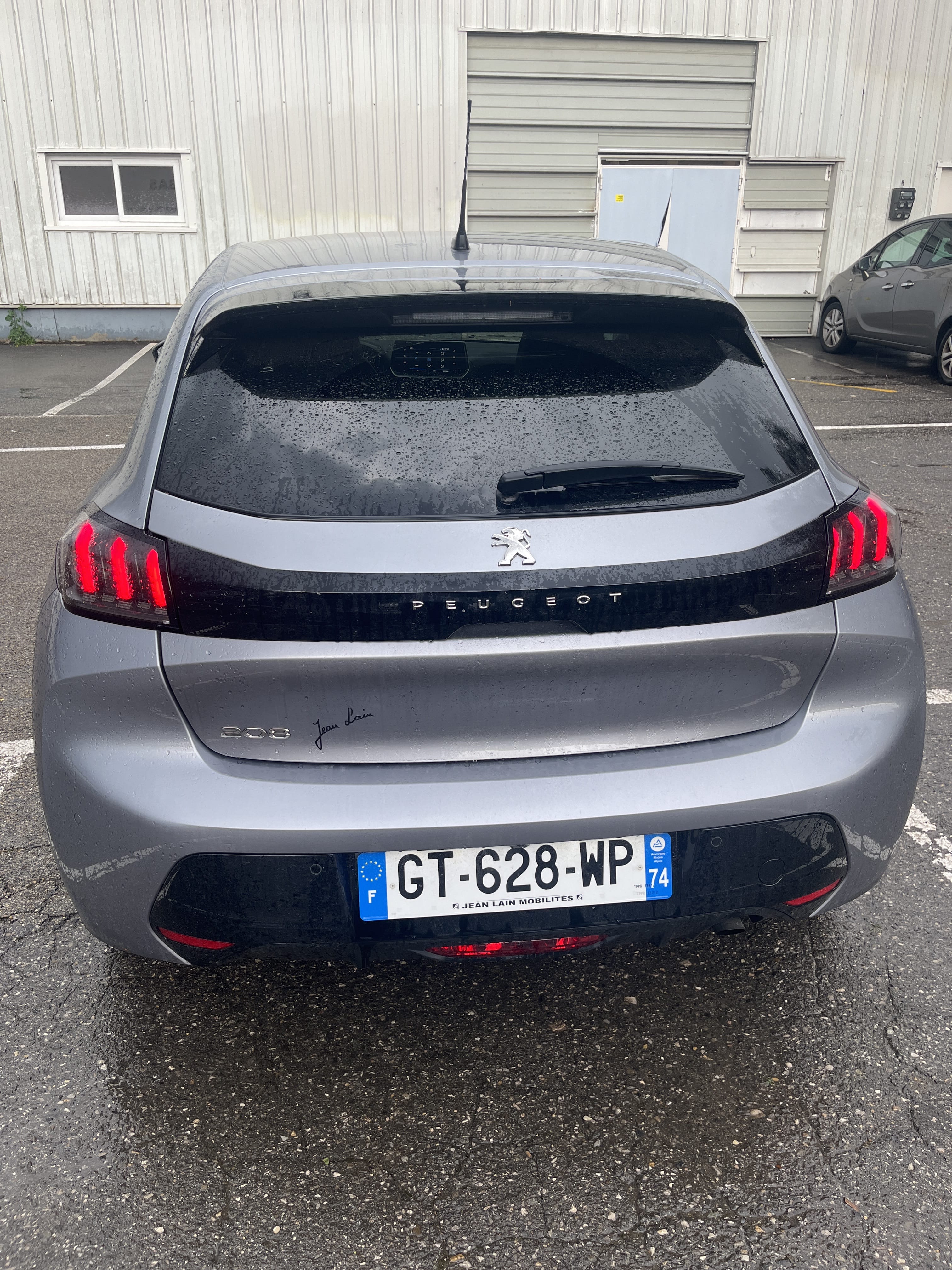 Peugeot 208 avec Régulateur de vitesse