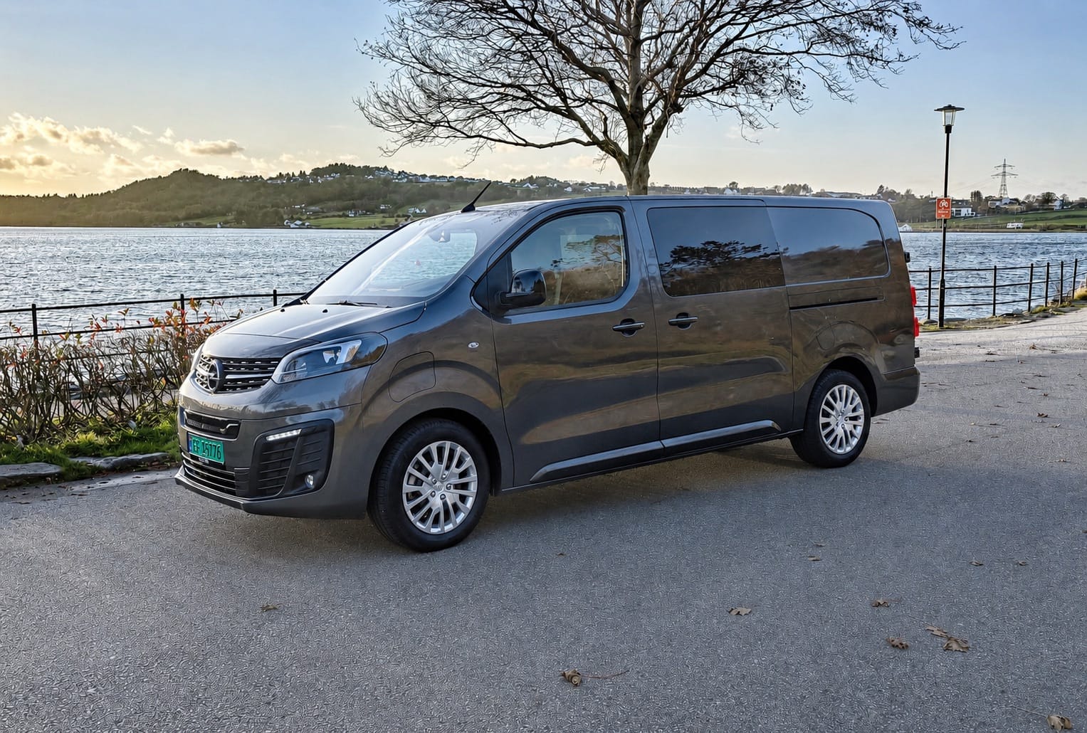 Opel Vivaro, 2024, Elektrisk, automatisk