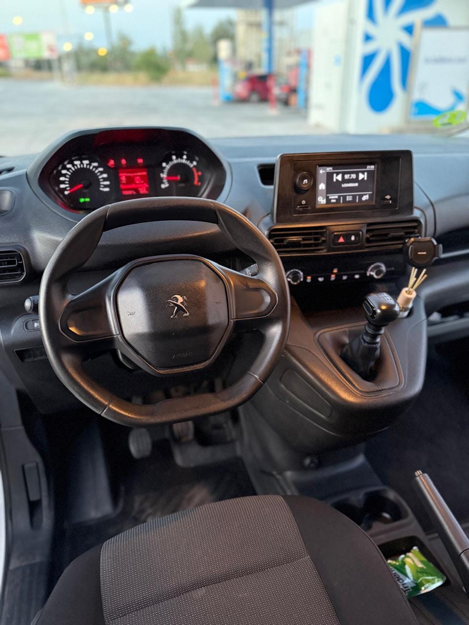 Peugeot Partner con Audio Bluetooth