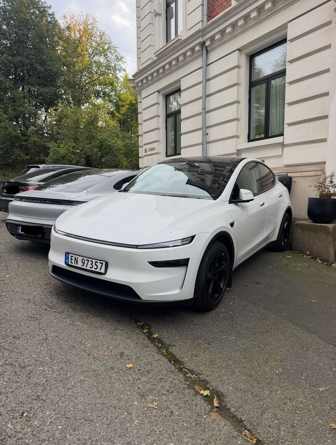 Tesla Model Y Long Range, 2025, Elektrisk, automatisk