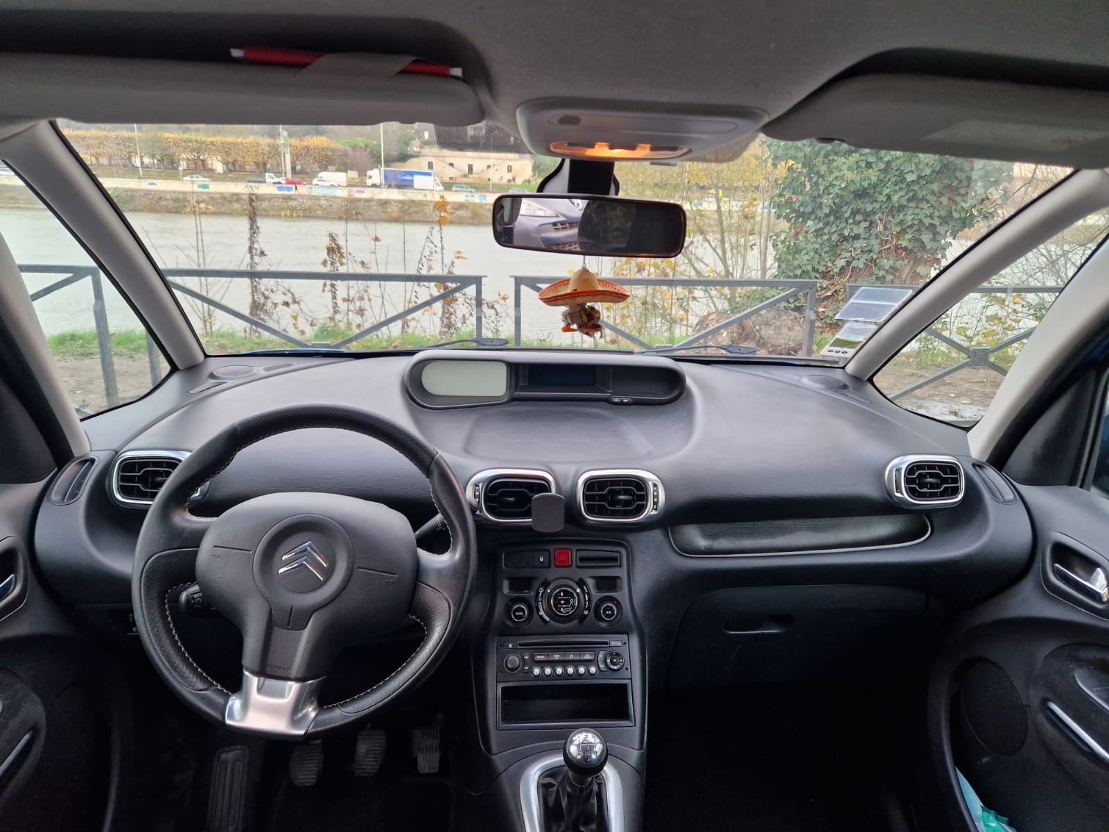 Citroen C3 Picasso avec Siège bébé