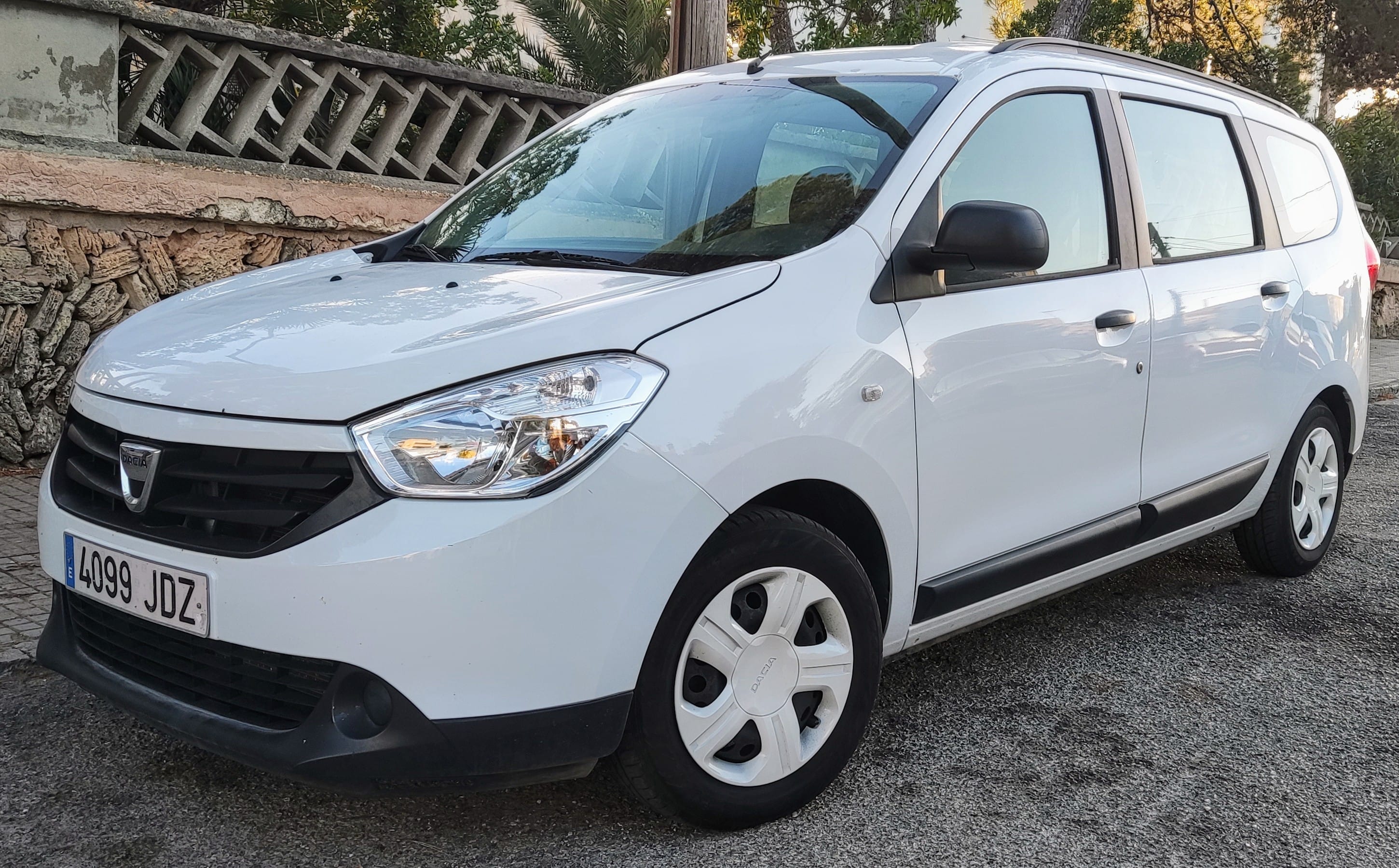 Dacia Lodgy con Aire acondicionado