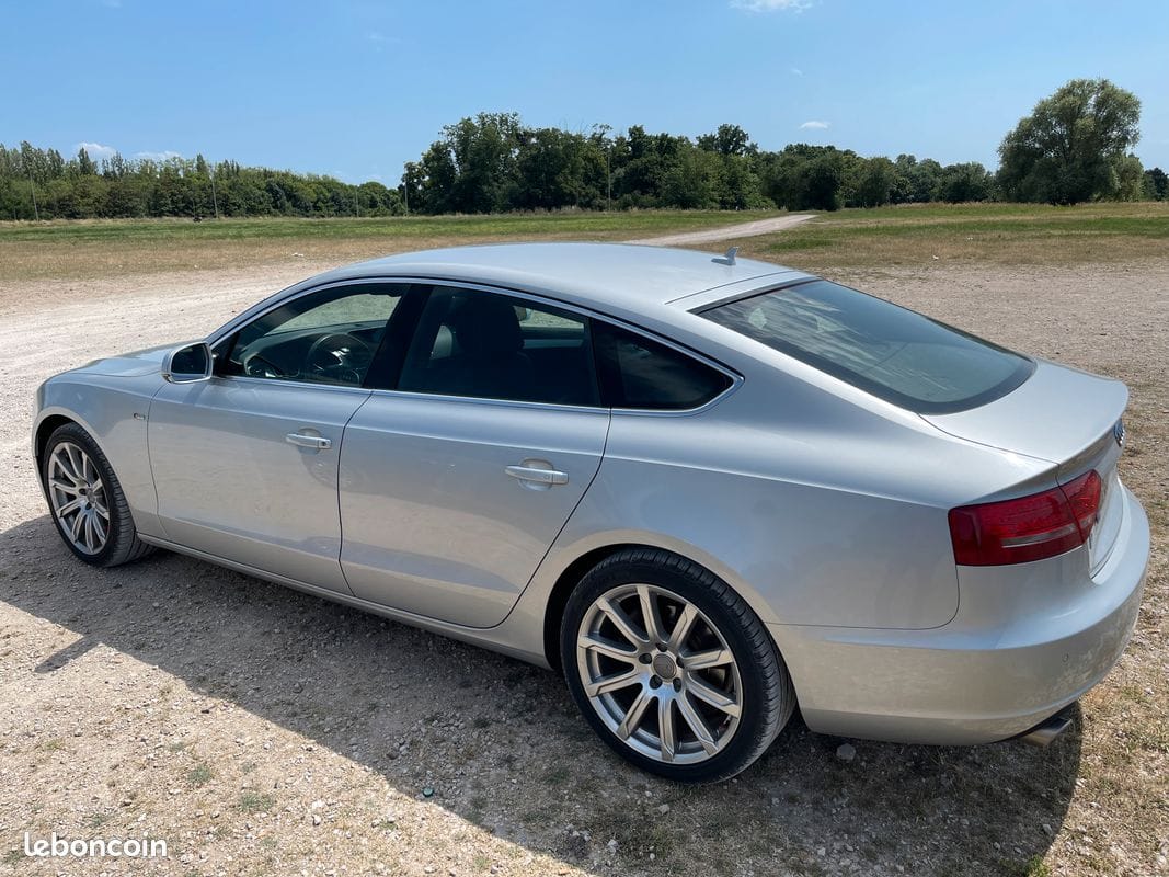 Audi A5 Sportback avec Climatisation