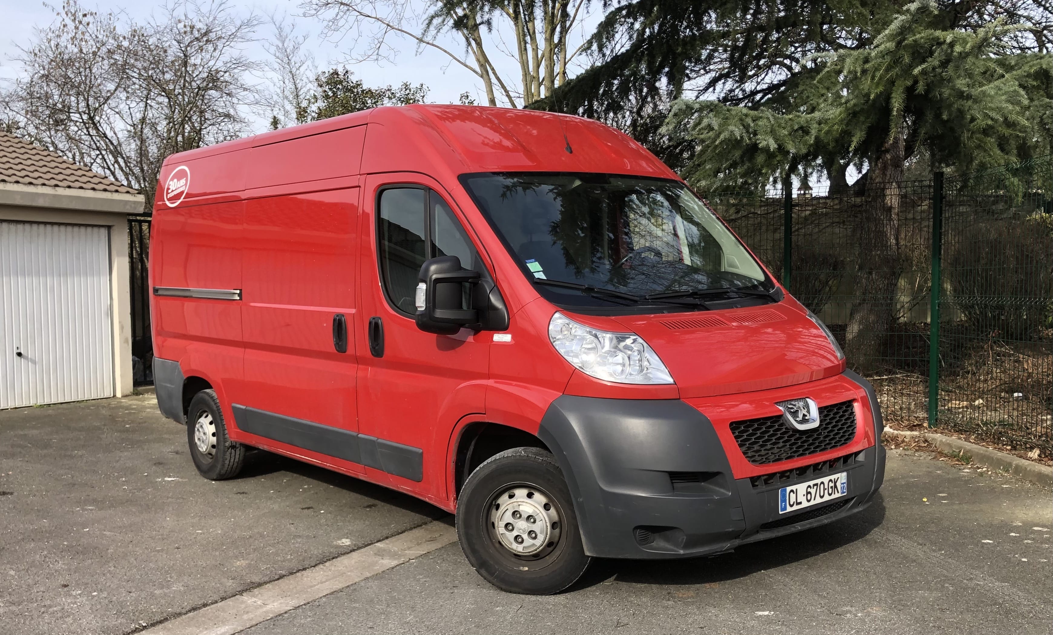 Peugeot Boxer 2.2 HDi 120 L2H2 avec Audio Bluetooth