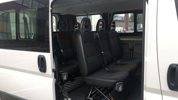 Peugeot Boxer Combi 2016 (Réf DZ864) III phase 3 / 2.0 BlueHDi / avec Parking Pessac & Aéroport Bordeaux avec Porte-vélos