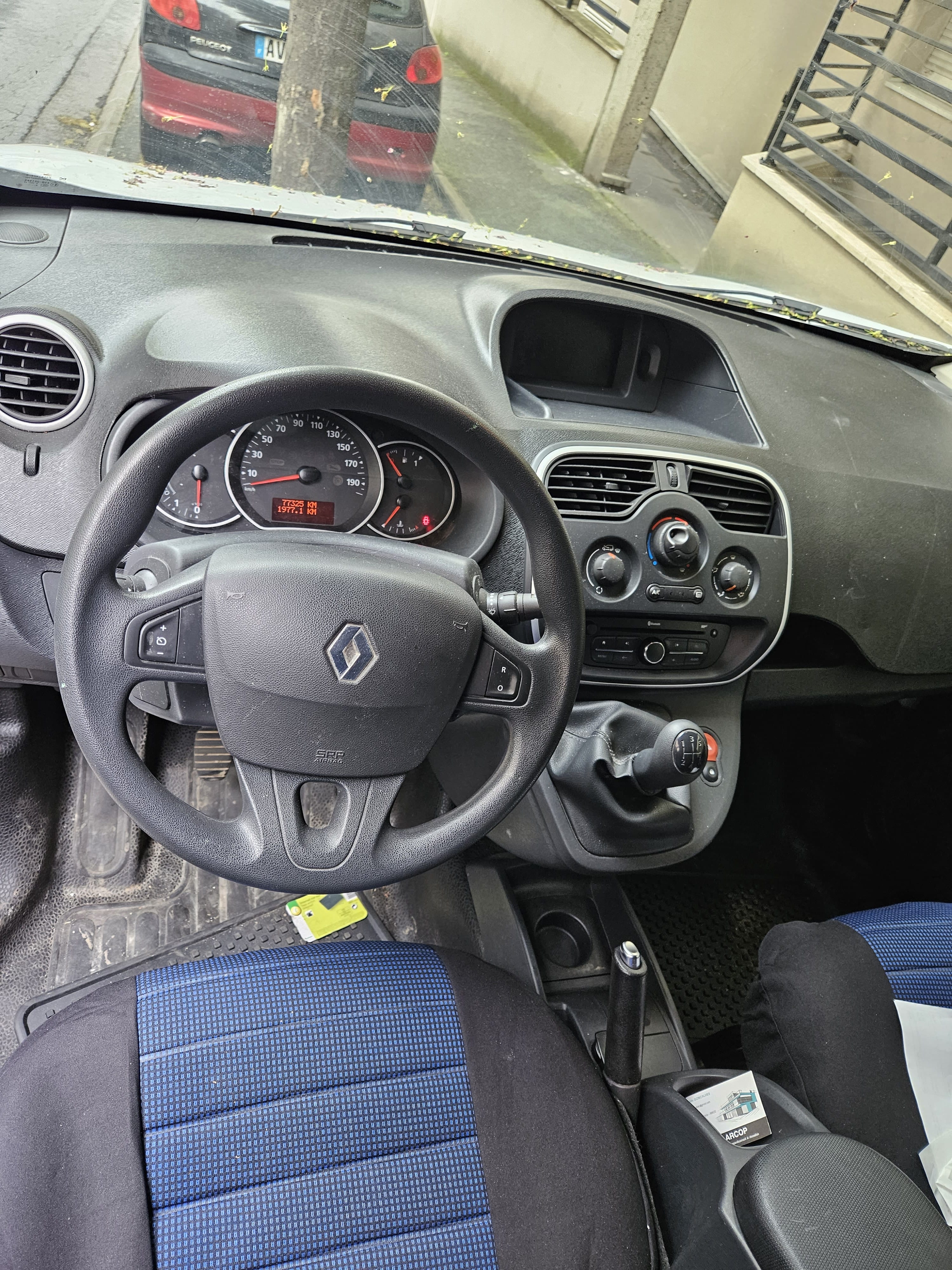 Renault Kangoo Express avec Entrée audio / iPod