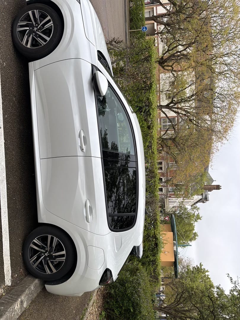 Peugeot 208 avec Caméra de recul