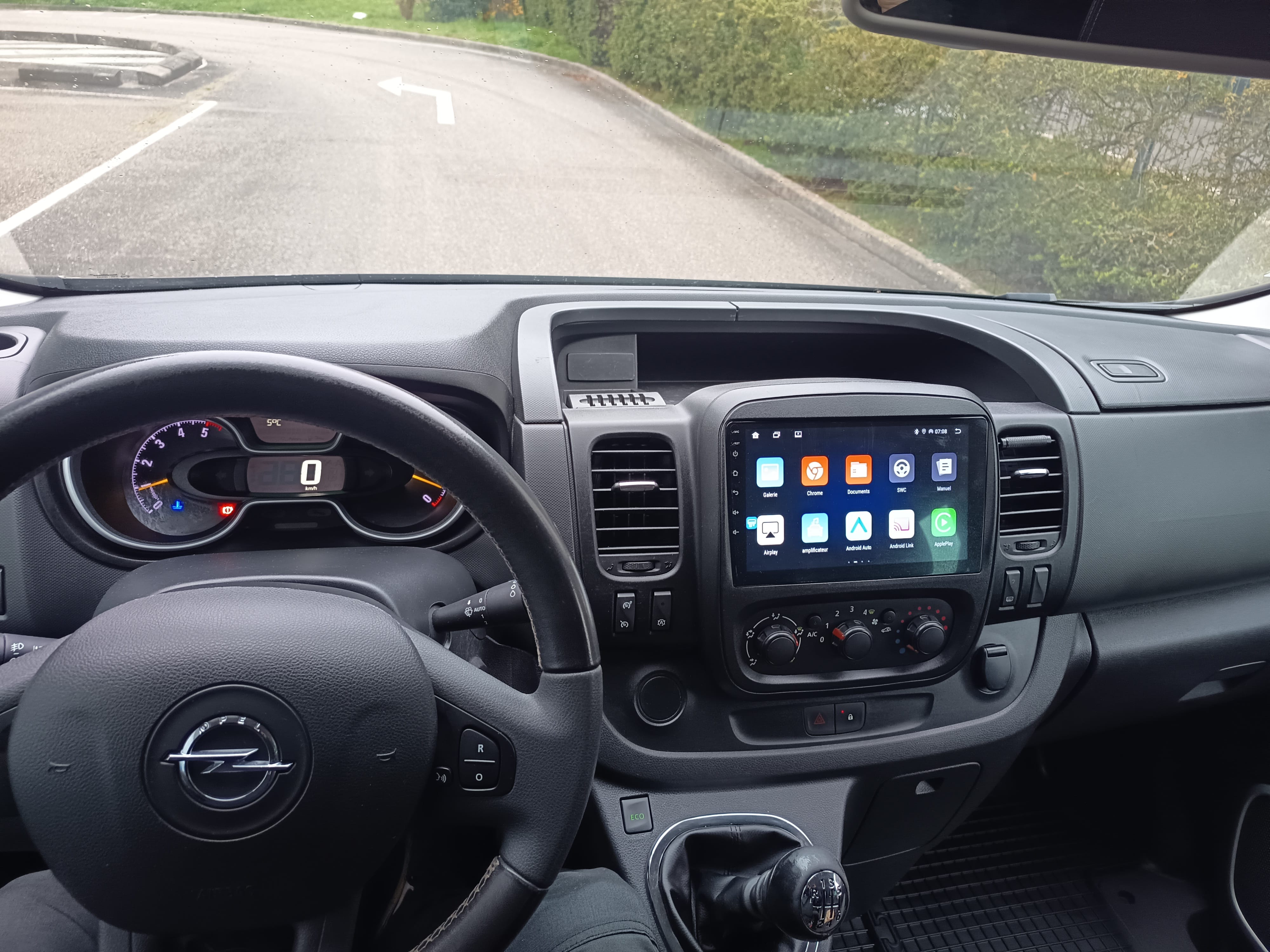 Opel Vivaro Combi MINIBUS avec Climatisation