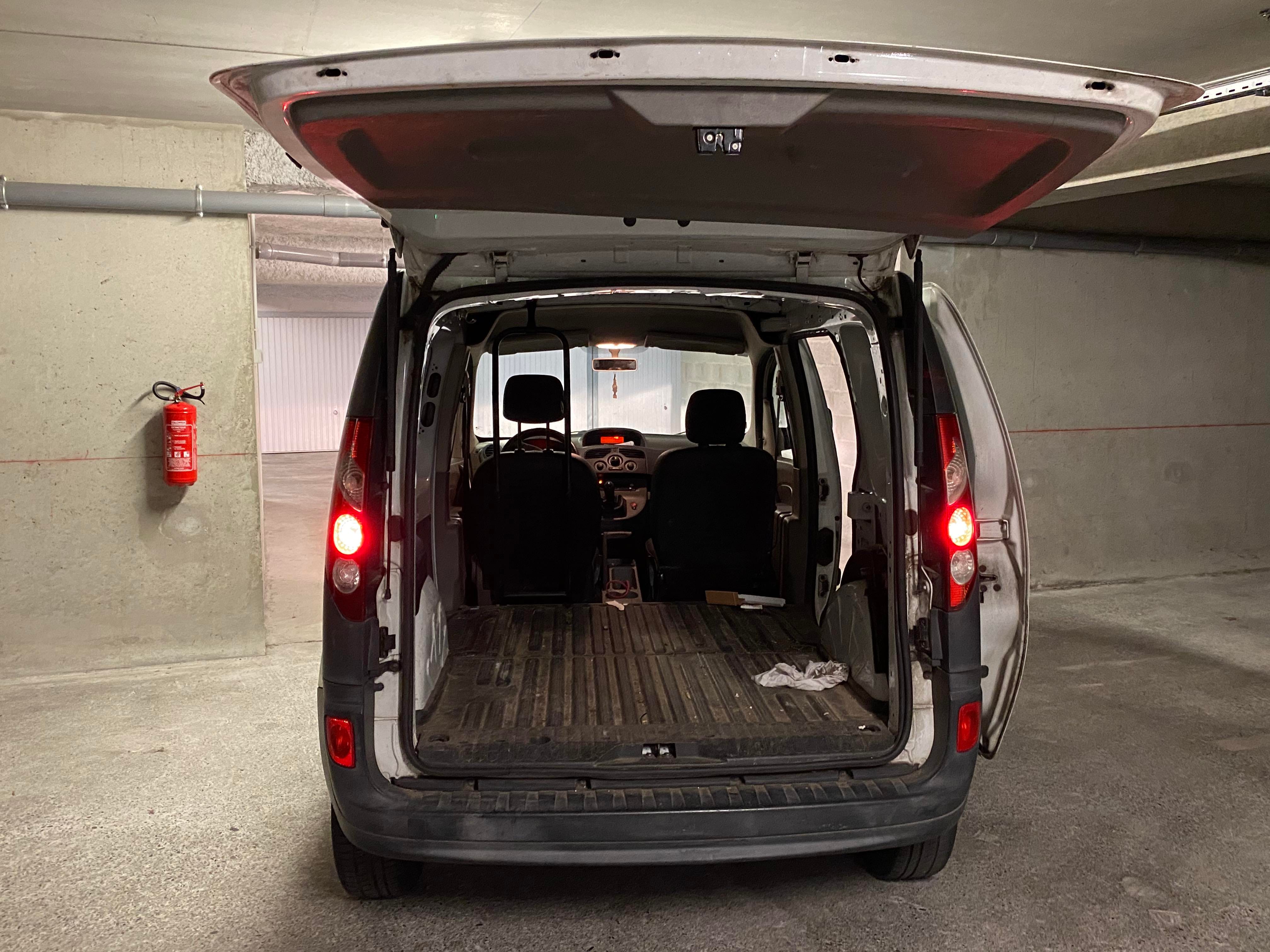 Renault Kangoo Express avec Coffre de toit