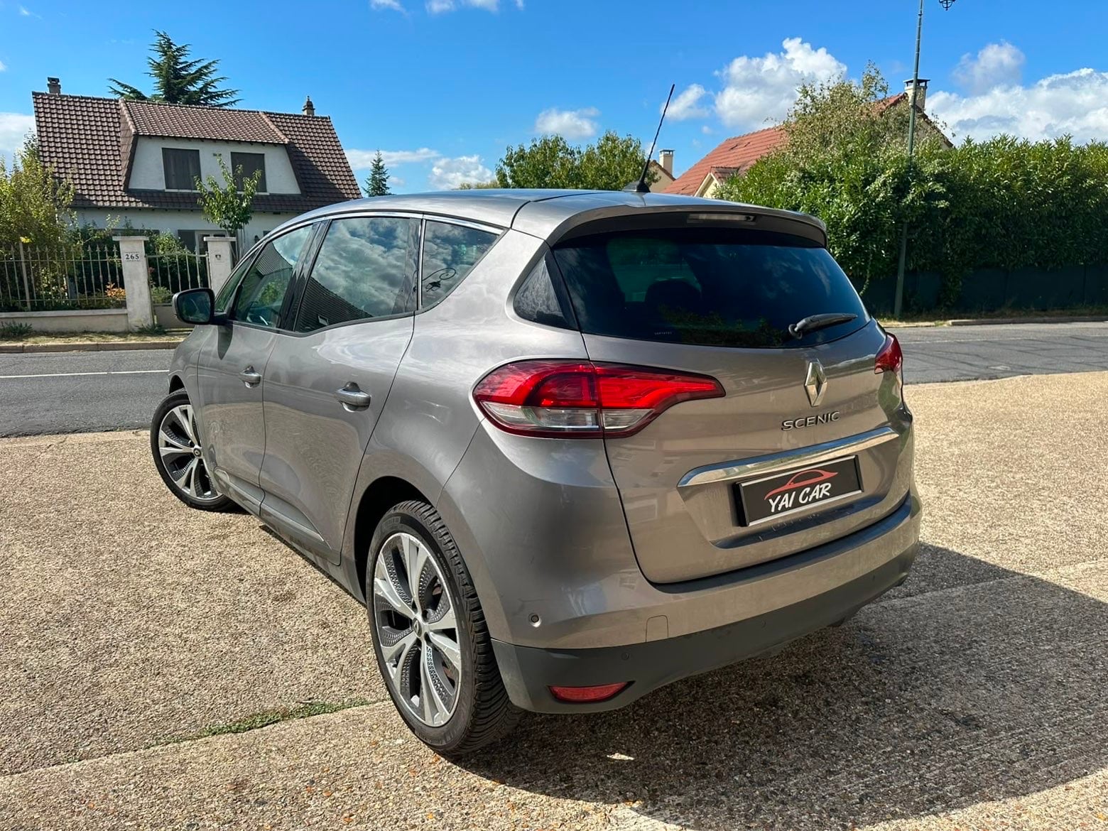 Renault Scenic Dci 130 avec Climatisation