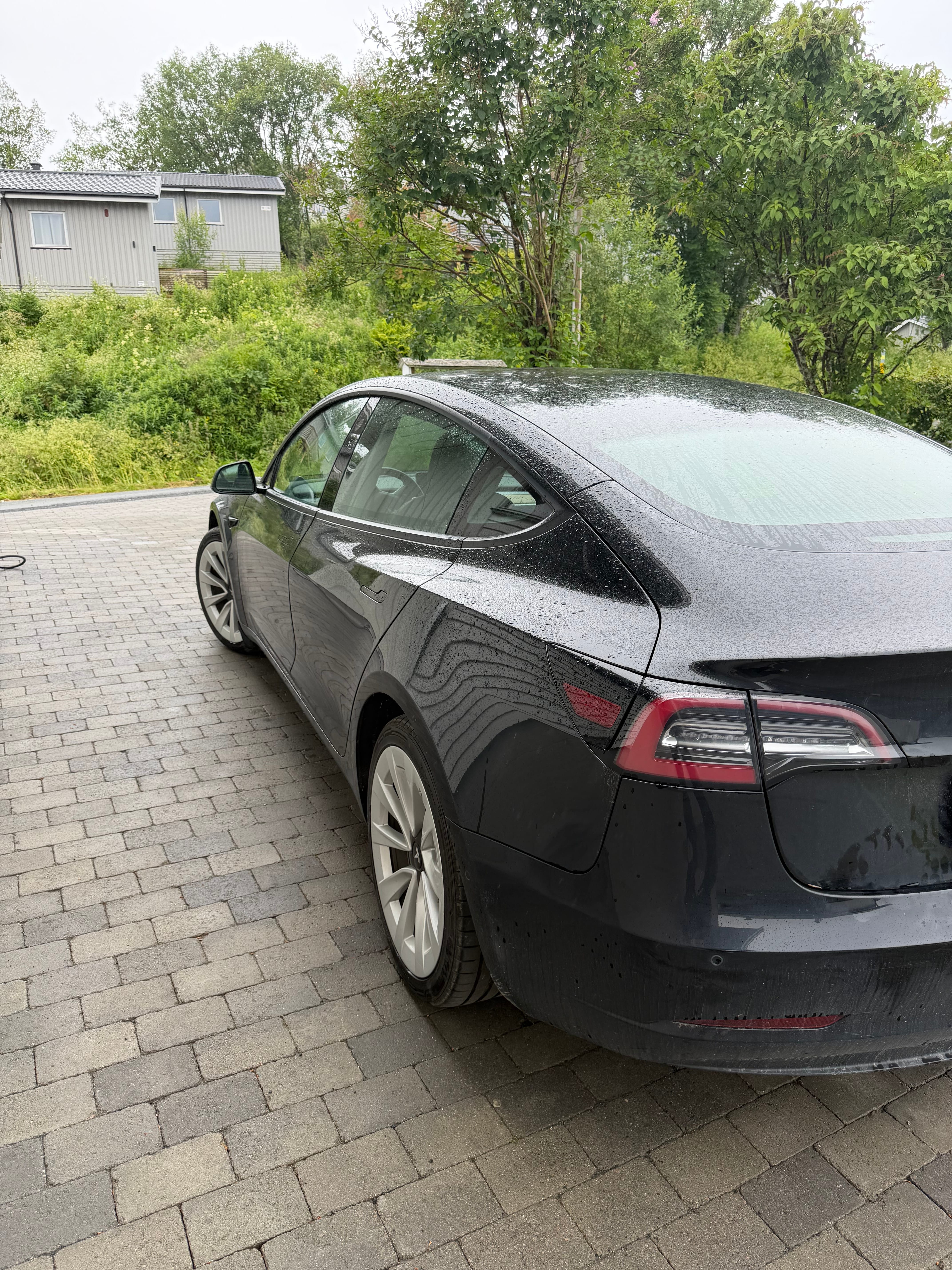 Tesla Model 3 Long Range med Aircondition