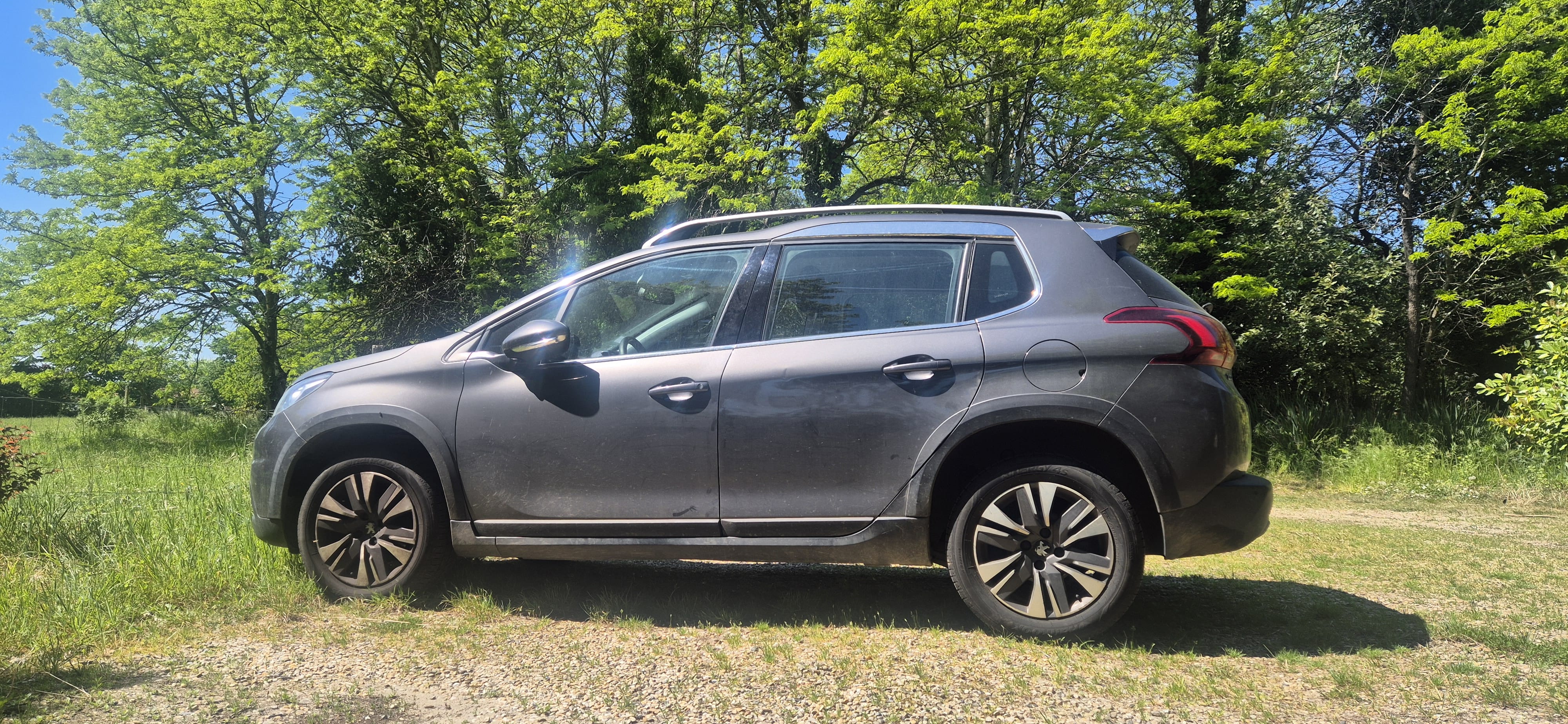 Peugeot 2008 avec Climatisation