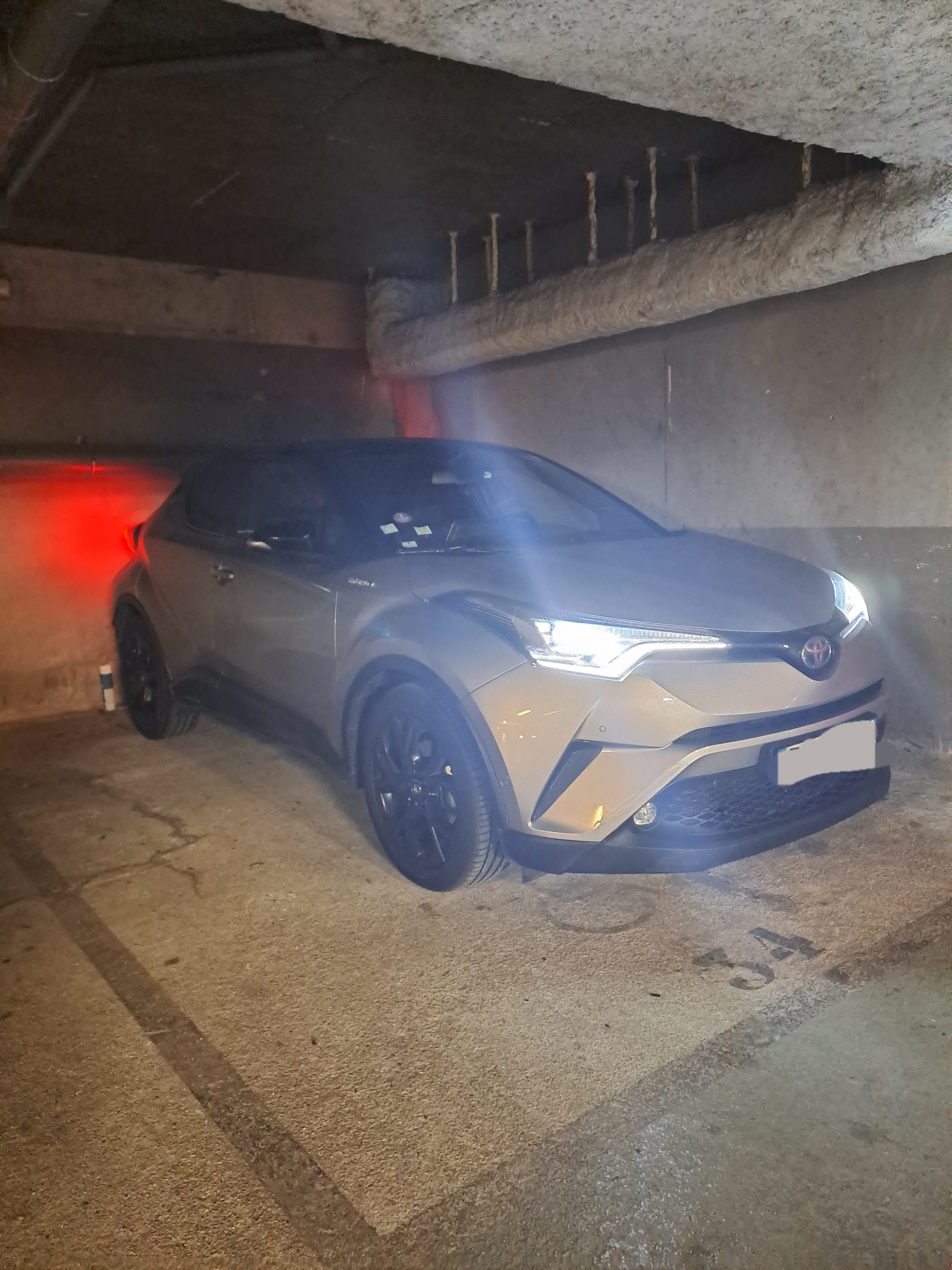 Toyota C-HR Hybrid avec Régulateur de vitesse