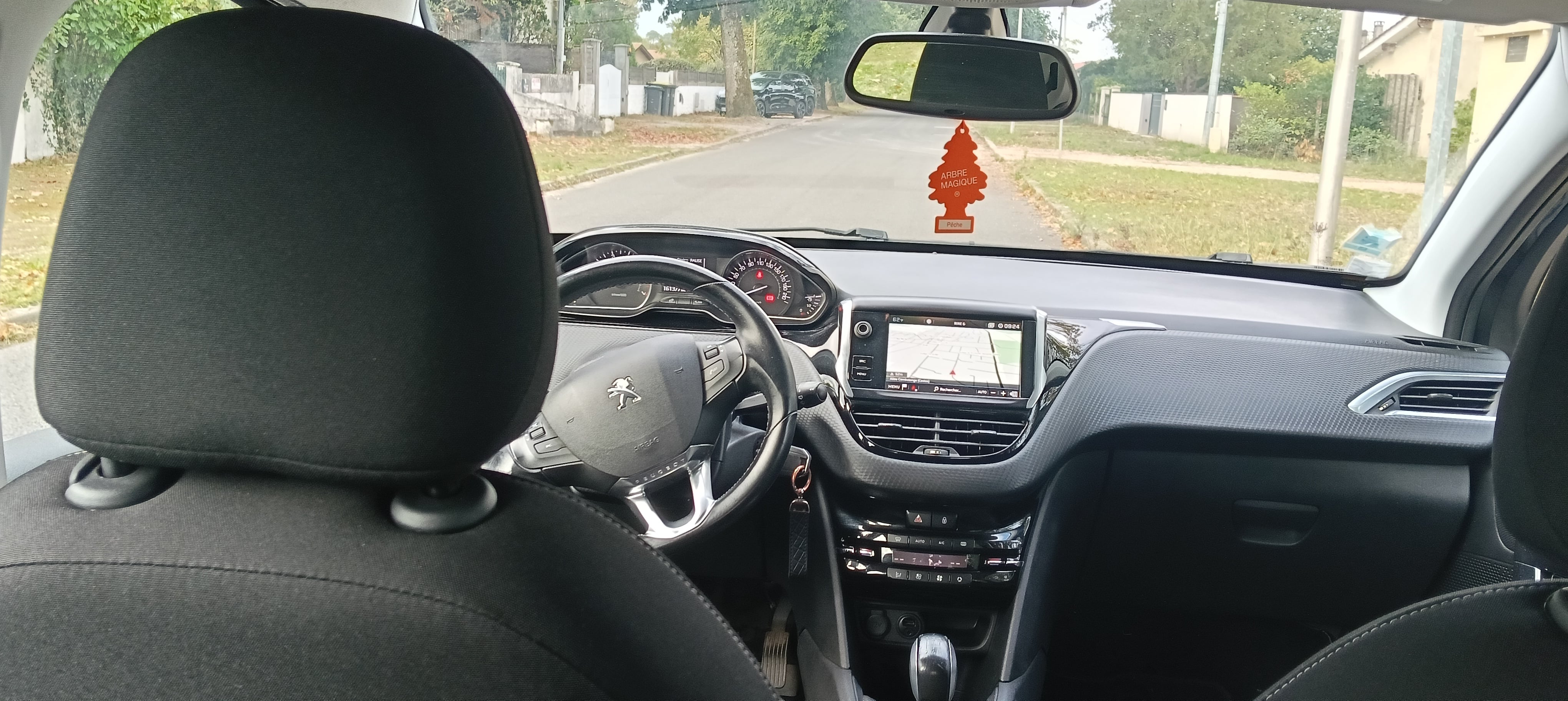 Peugeot 208 avec Régulateur de vitesse