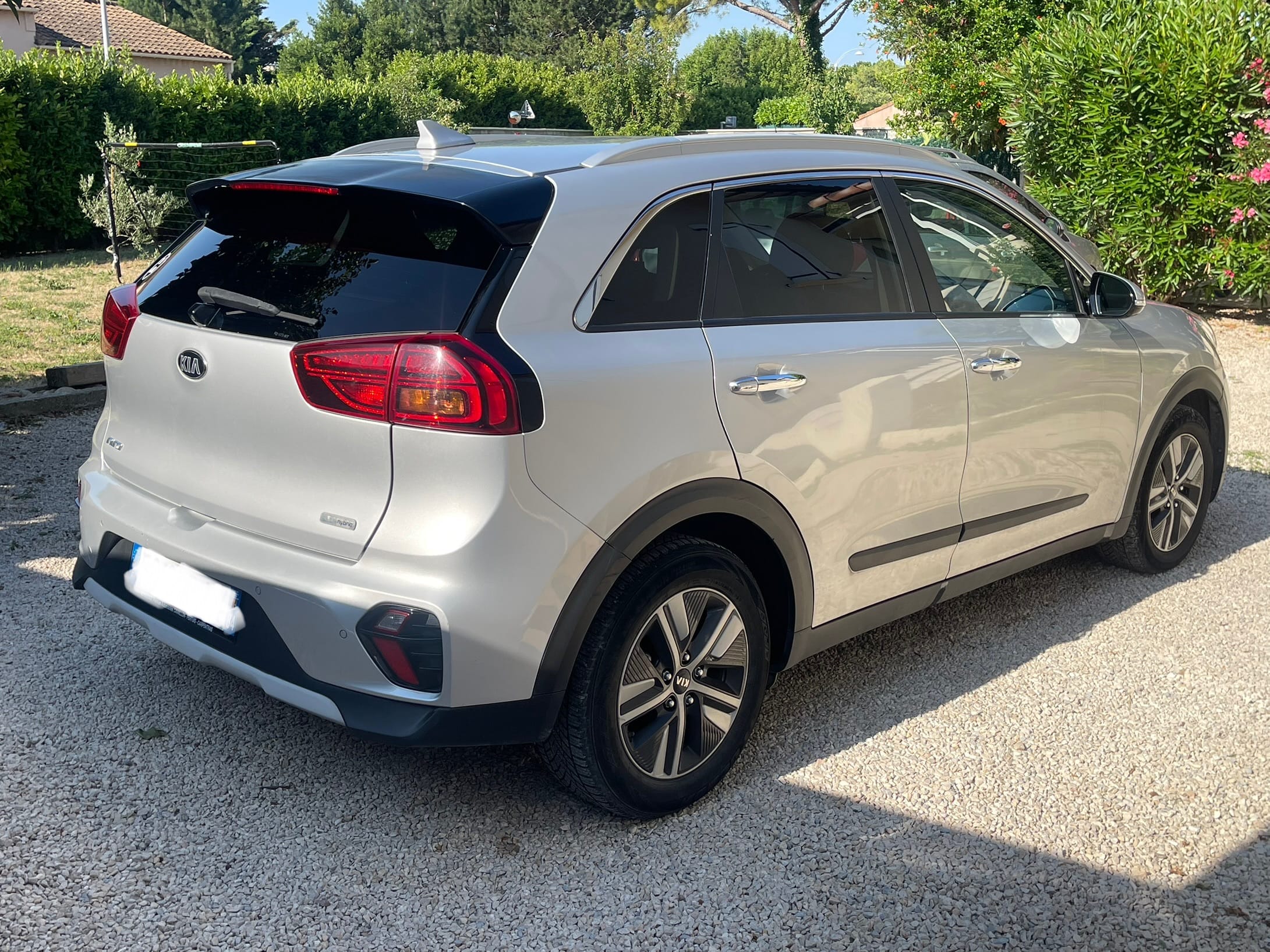 Kia Niro Hybride avec Siège bébé