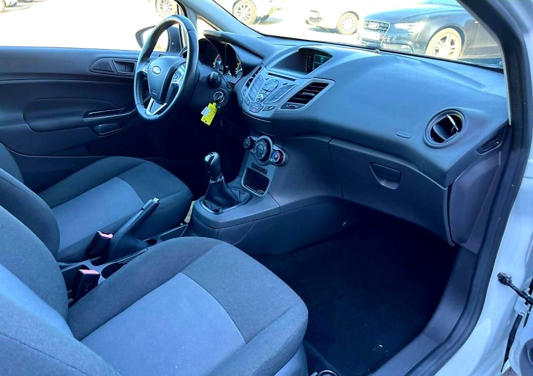 Ford Fiesta avec Régulateur de vitesse