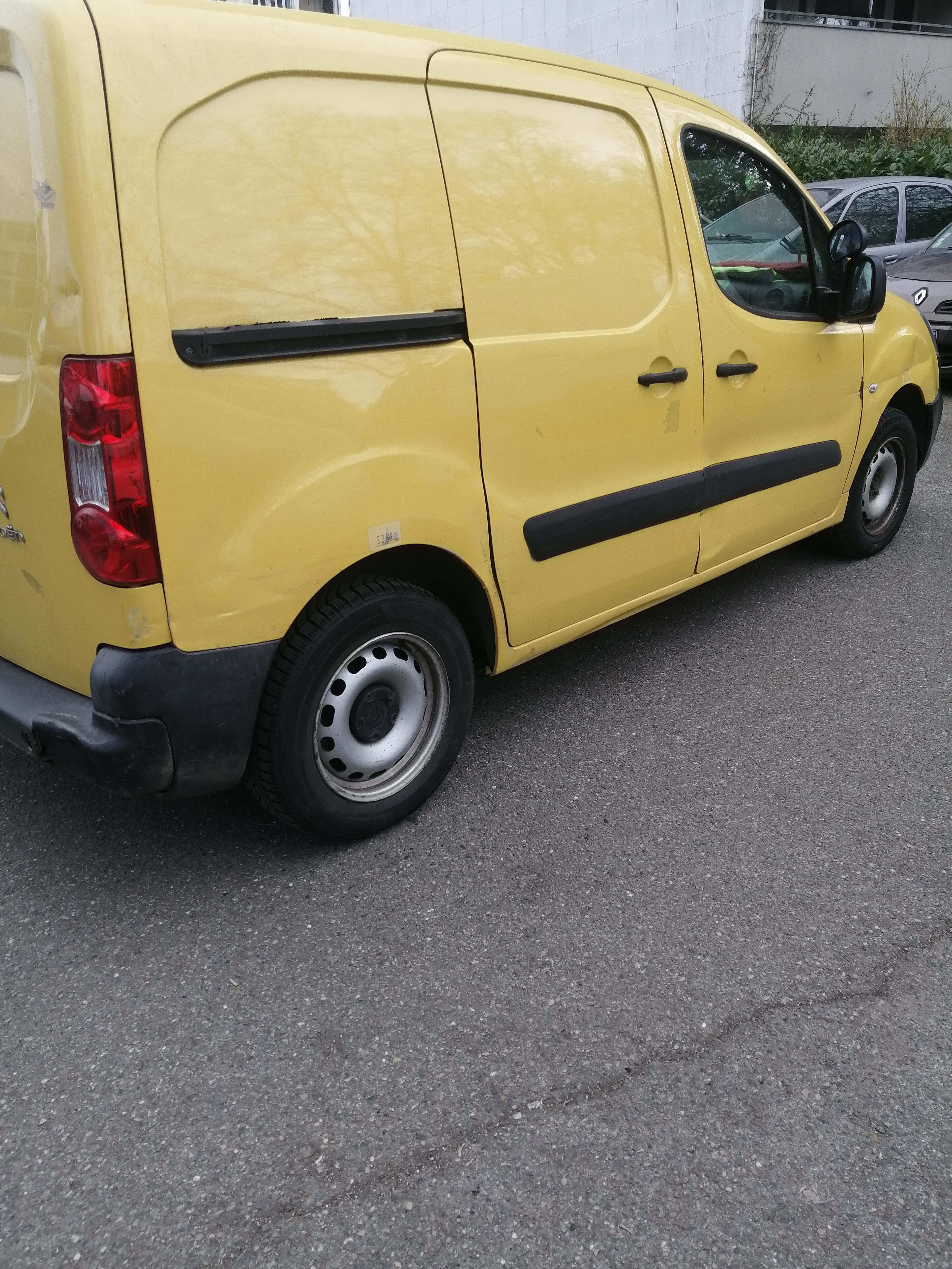 Citroen Berlingo avec Dashcam