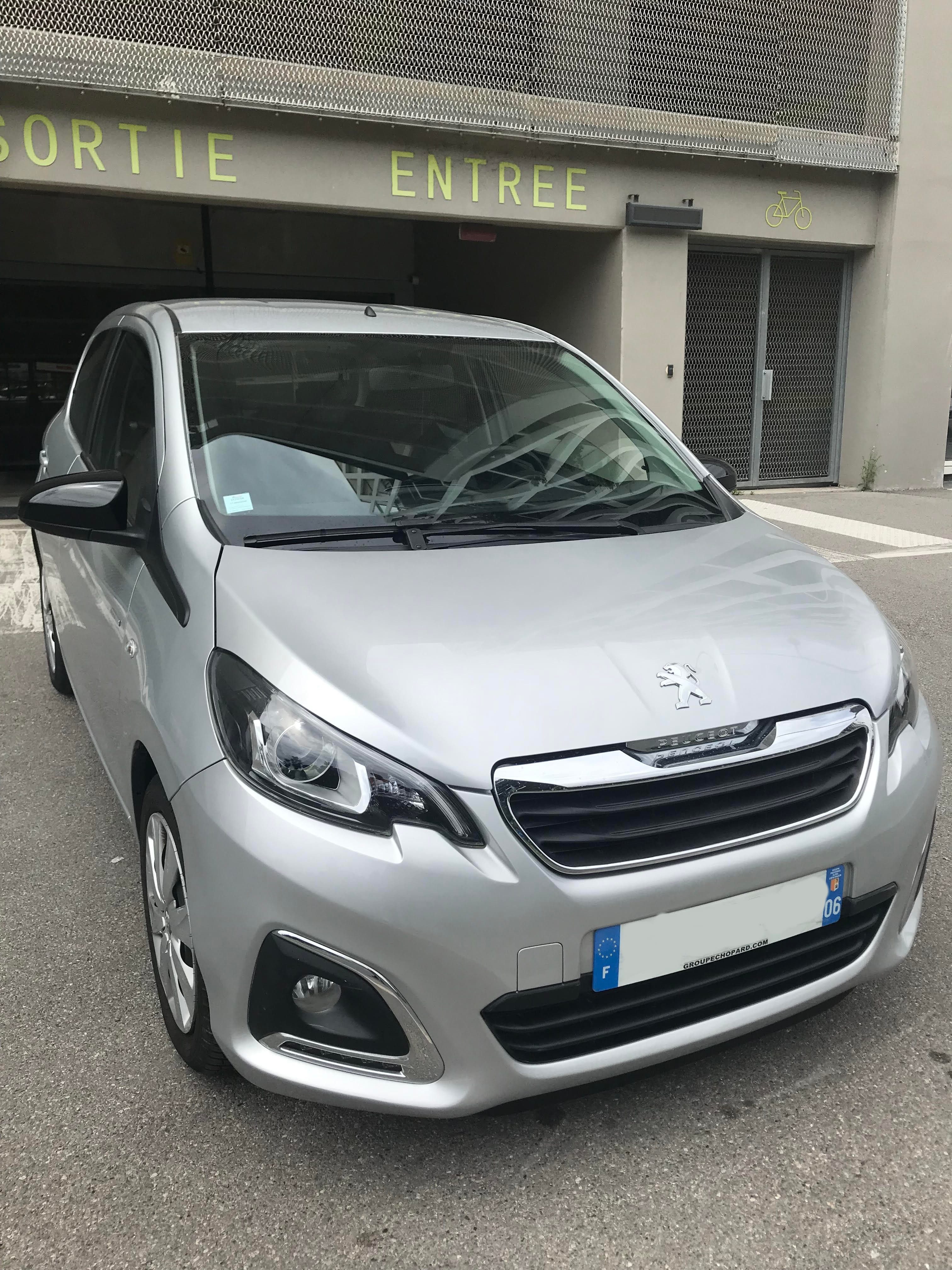 Peugeot 108 avec Audio Bluetooth