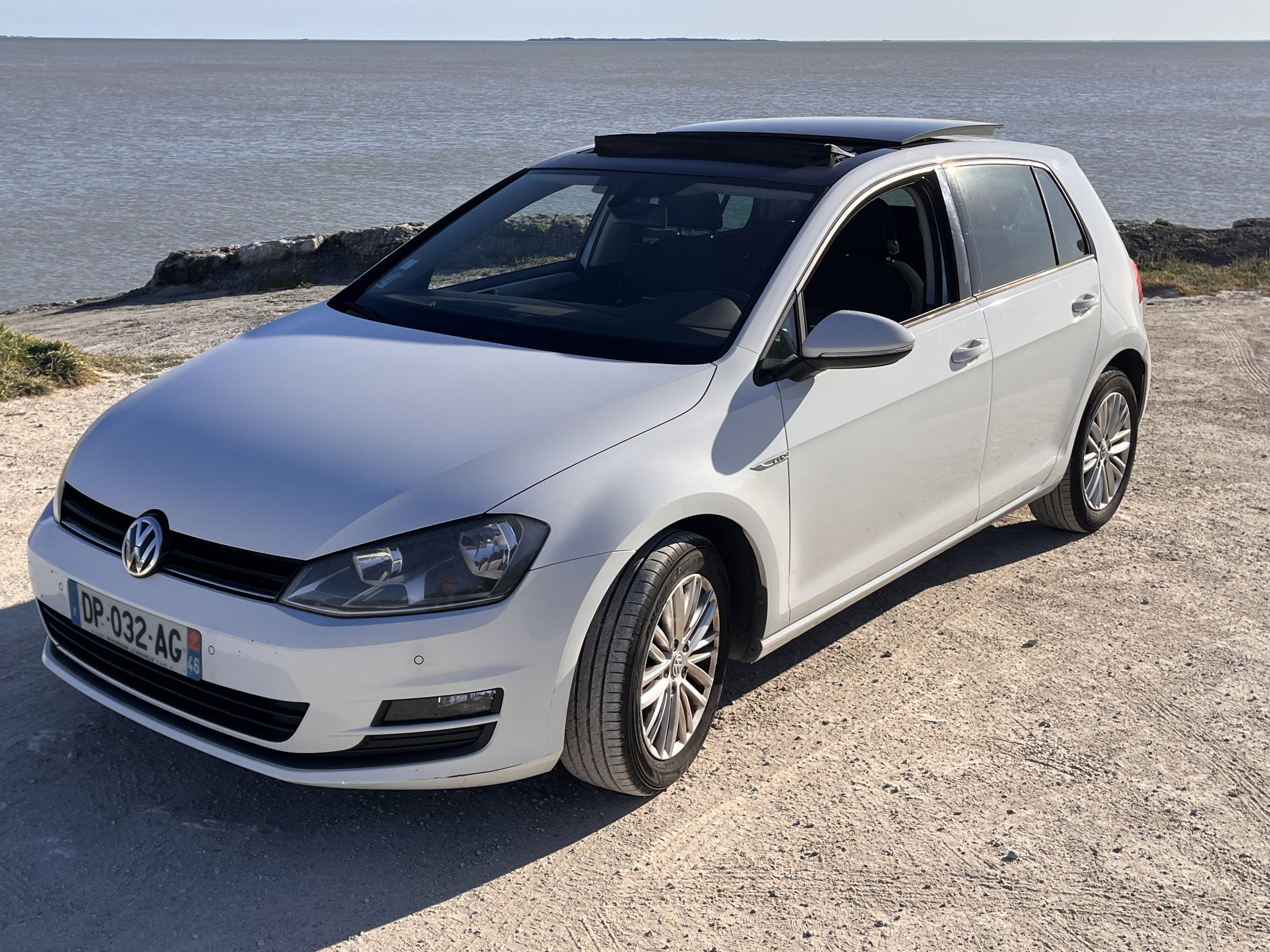 Volkswagen Golf, 2015, Essence 95